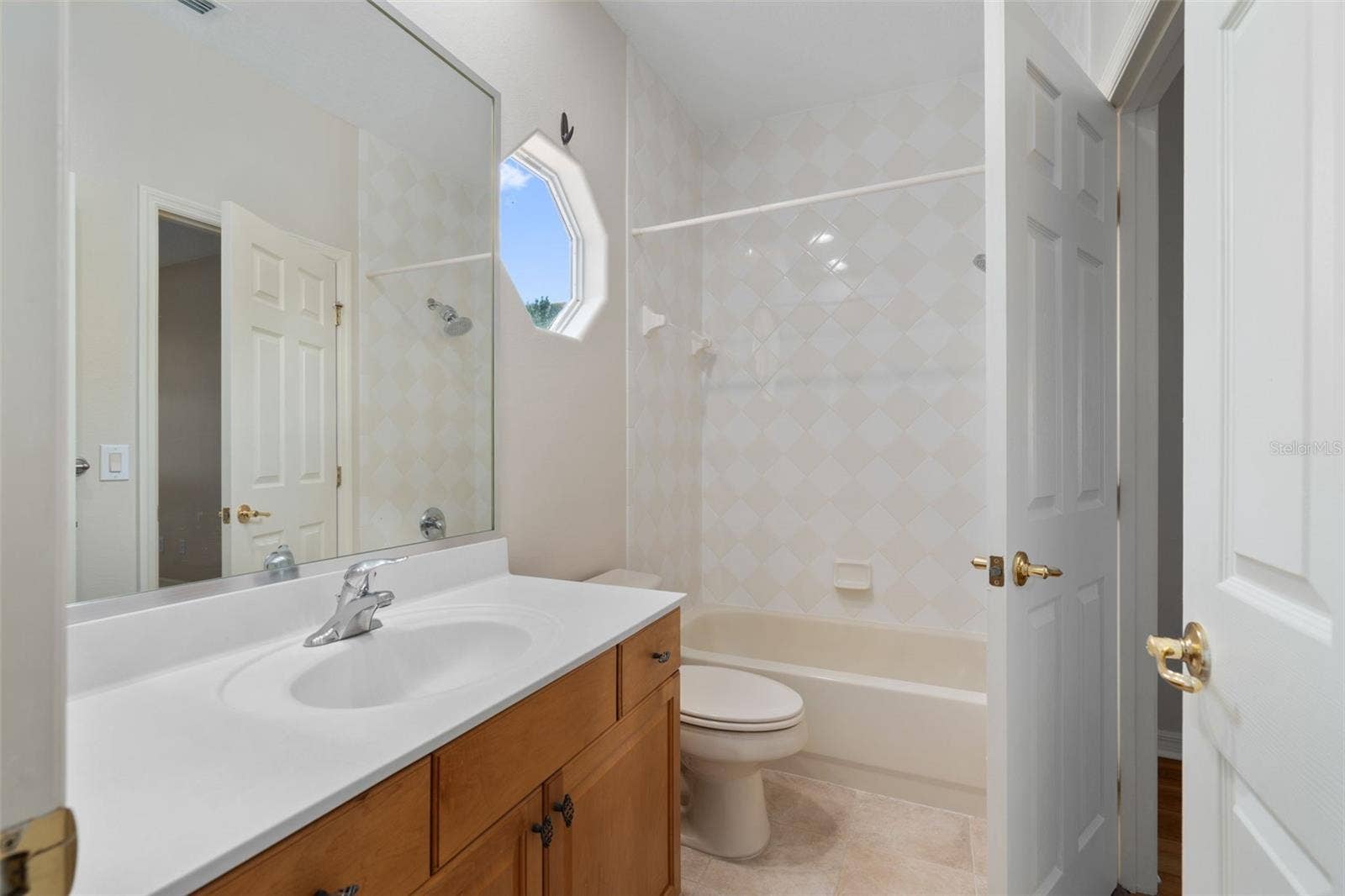 8760 THE ESPLANADE, #50, Orlando, FL 32836