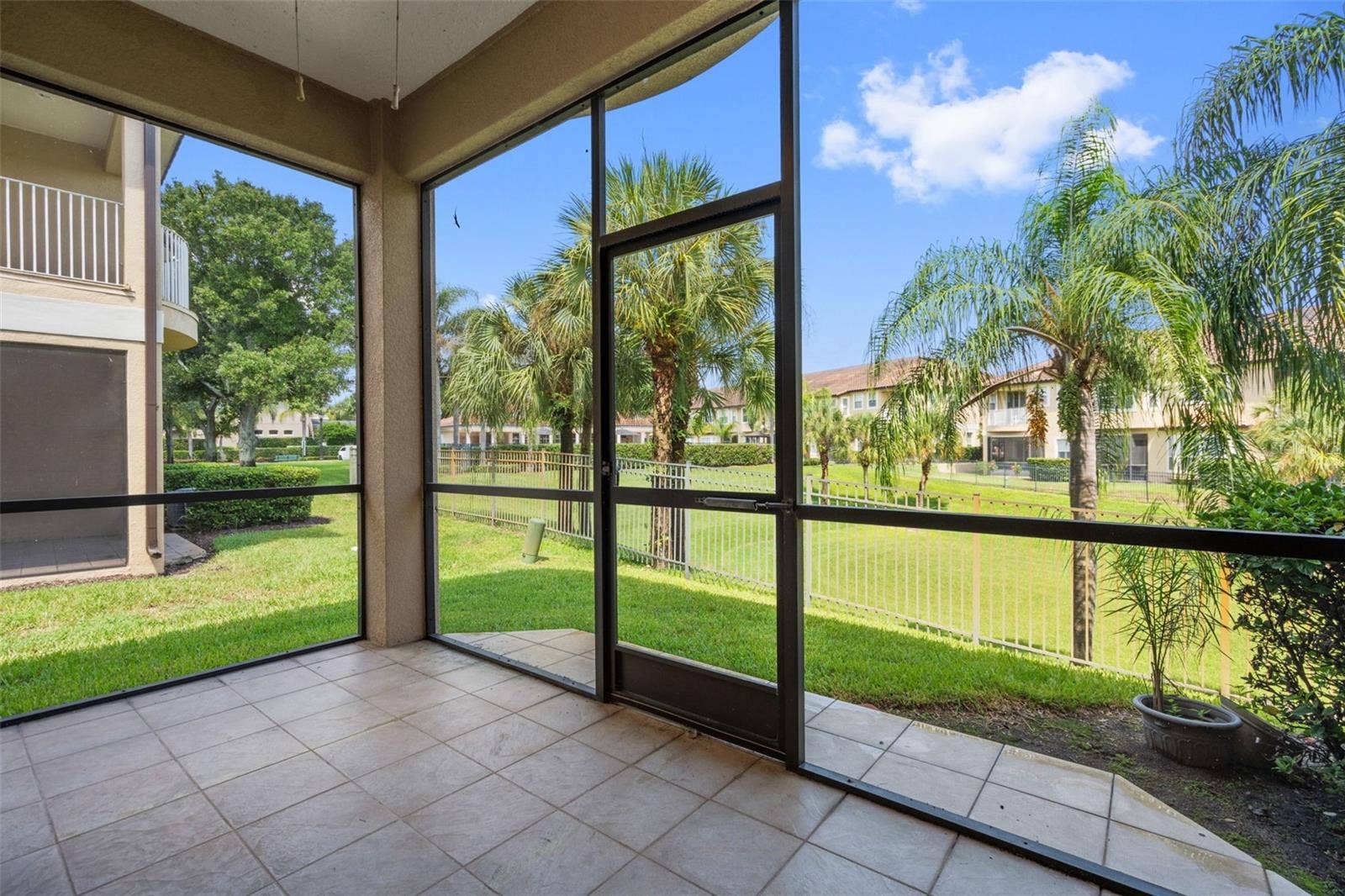 8760 THE ESPLANADE, #50, Orlando, FL 32836