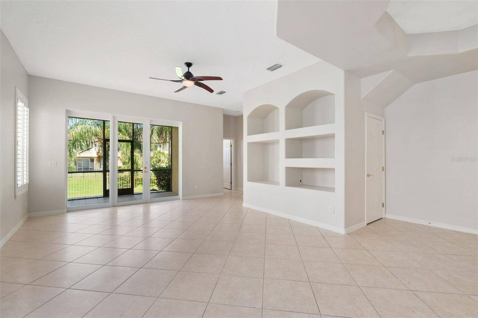 8760 THE ESPLANADE, #50, Orlando, FL 32836