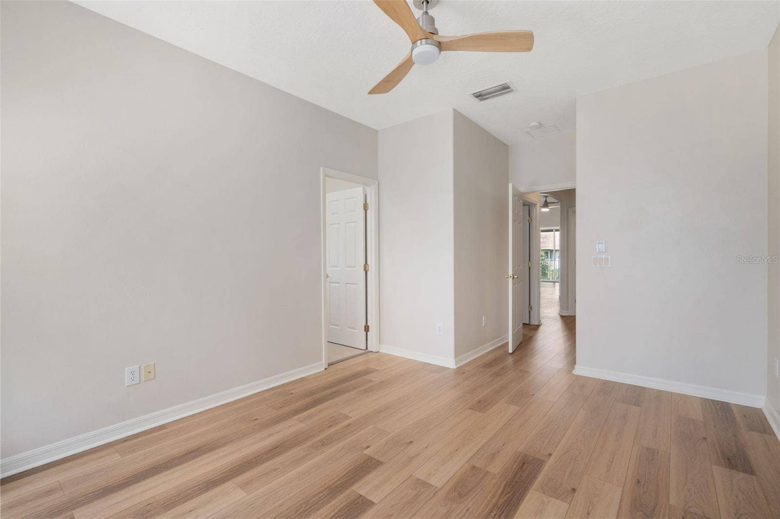 8760 THE ESPLANADE, #50, Orlando, FL 32836