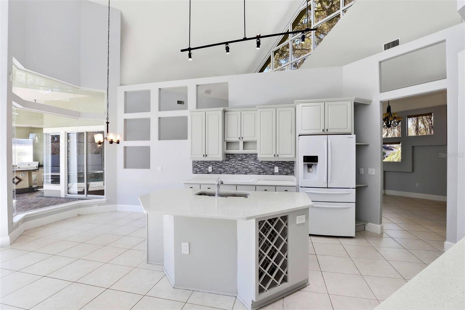 8034 LANDGROVE COURT, Orlando, FL 32819 8034 LANDGROVE COURT, Orlando, FL 32819