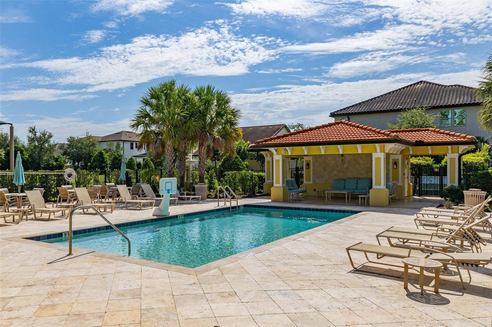 8291 PROCIDA ISLE LANE, Windermere, FL 34786 Community Pool.