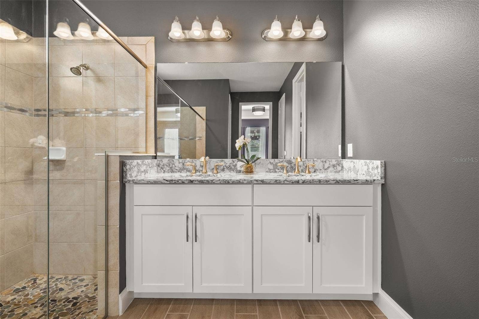 8291 PROCIDA ISLE LANE, Windermere, FL 34786 Primary bathroom