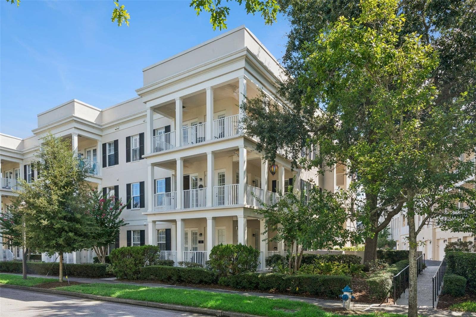 987 FERN AVENUE, #201, Orlando, FL 32814 987 FERN AVENUE, #201, Orlando, FL 32814