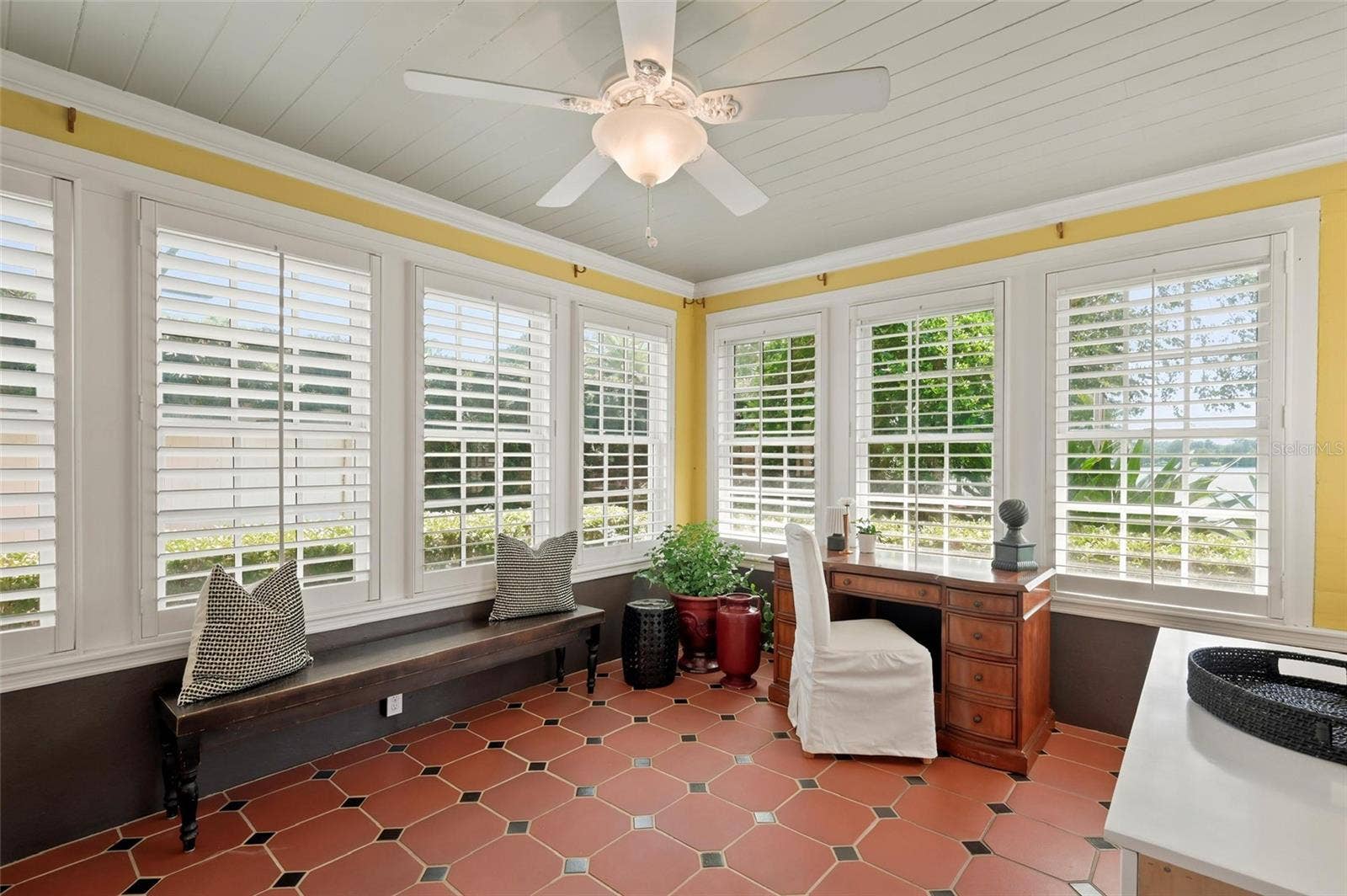 1221 DORCHESTER STREET, Orlando, FL 32803 Light-Filled Office / Music Room