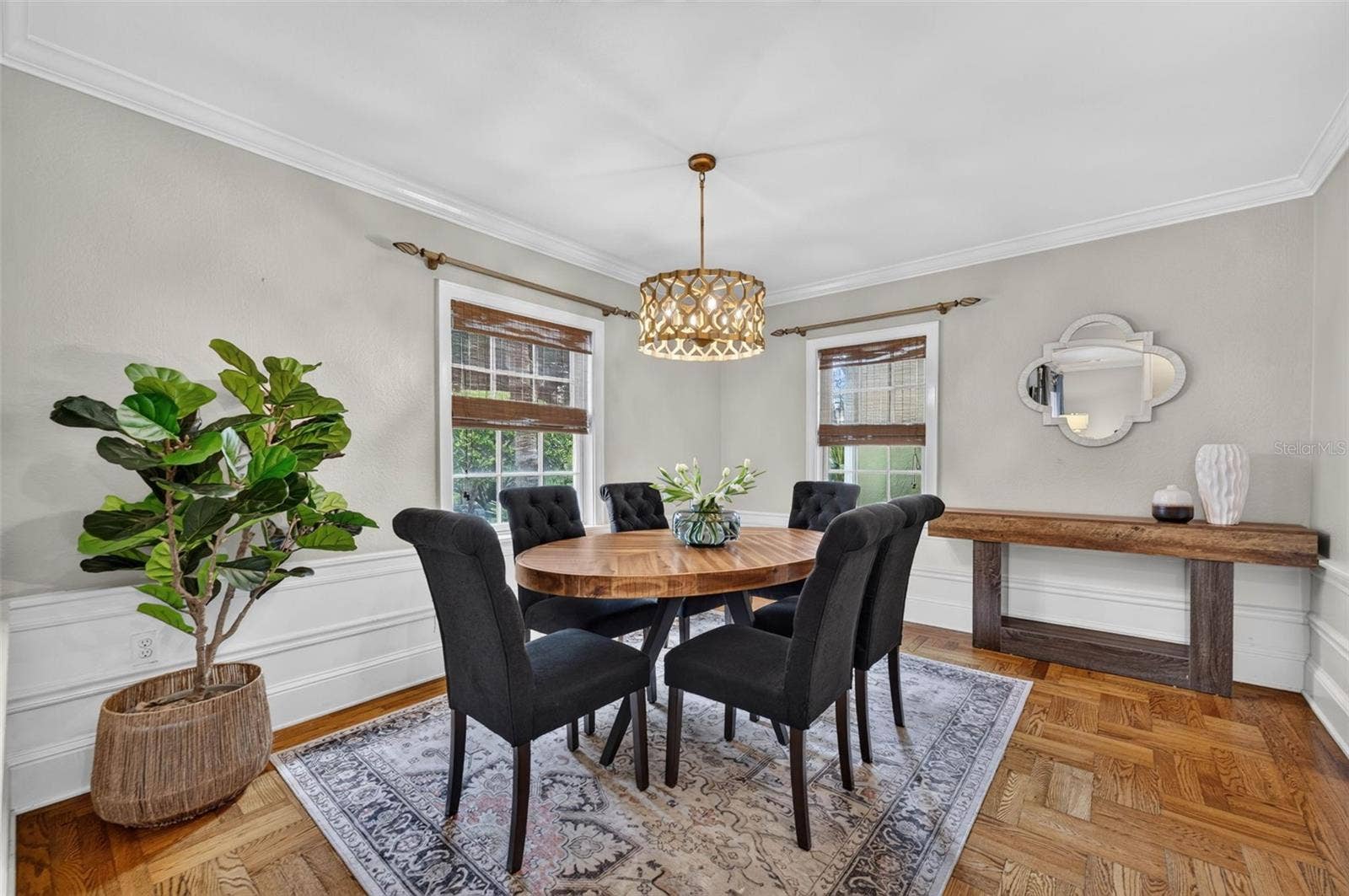 1221 DORCHESTER STREET, Orlando, FL 32803 Formal Dining Room Generously Proportioned