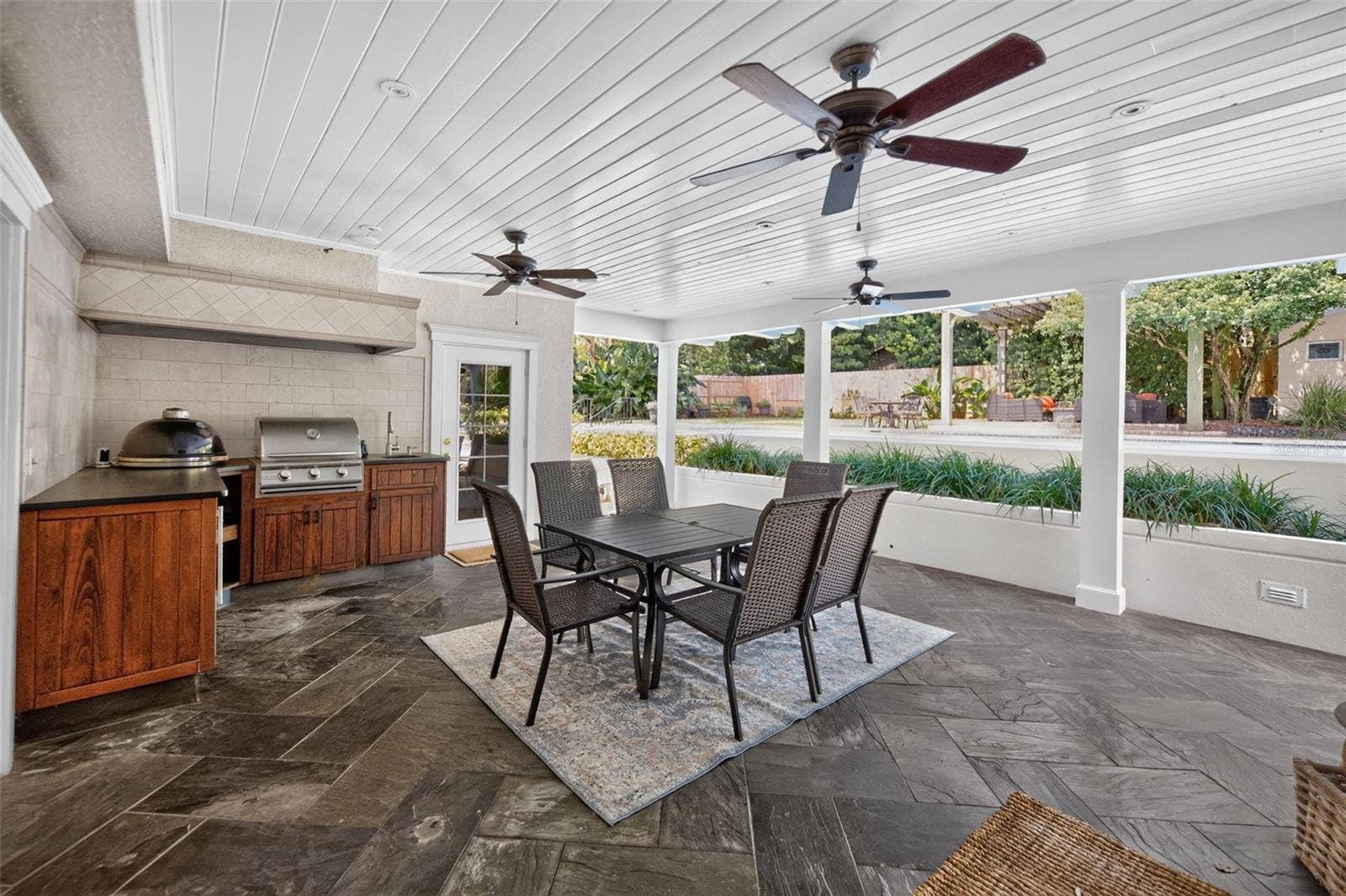 1221 DORCHESTER STREET, Orlando, FL 32803 Expansive Covered Outdoor Entertaining Area