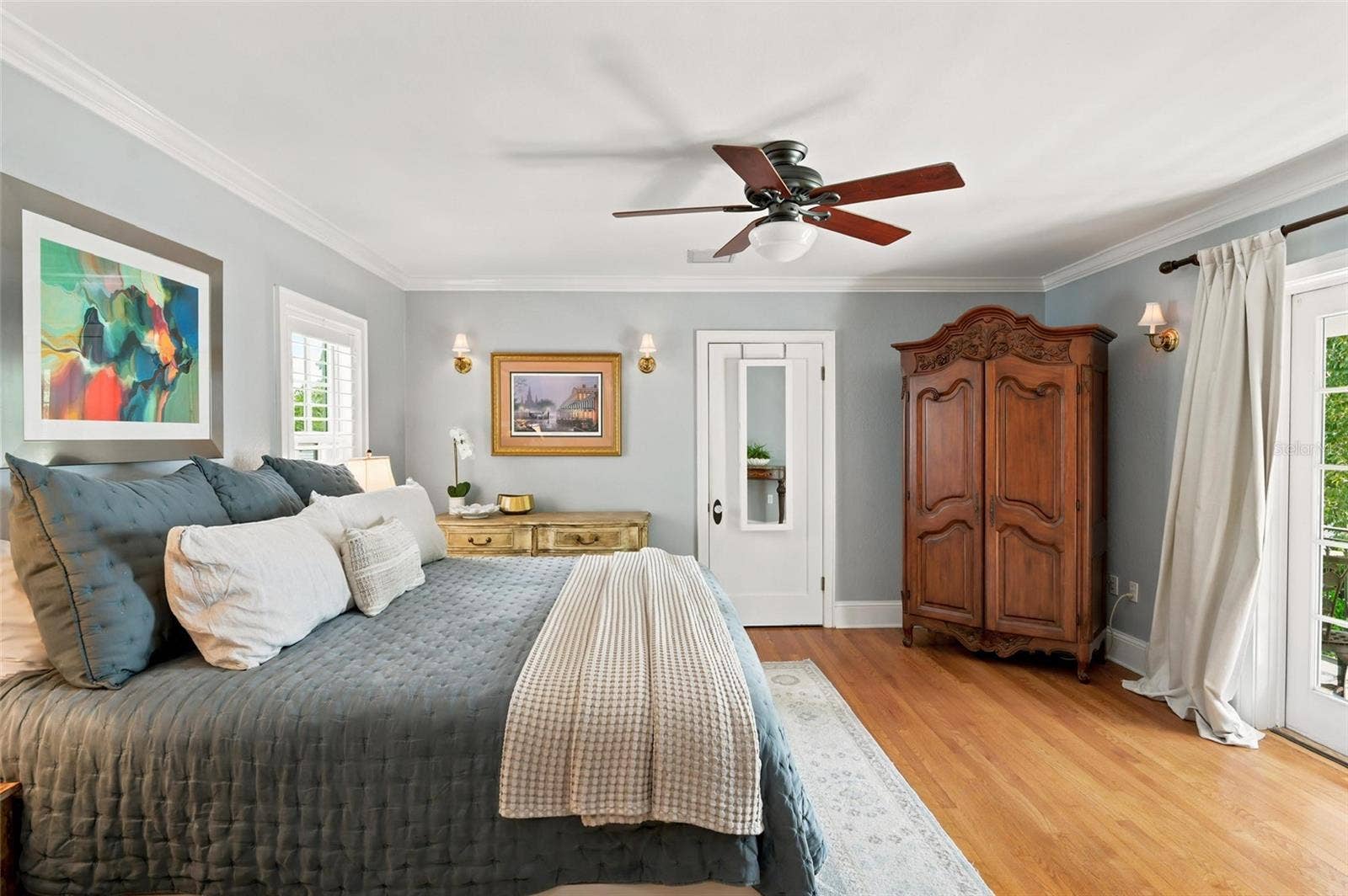 1221 DORCHESTER STREET, Orlando, FL 32803 Second-Floor Primary Suite