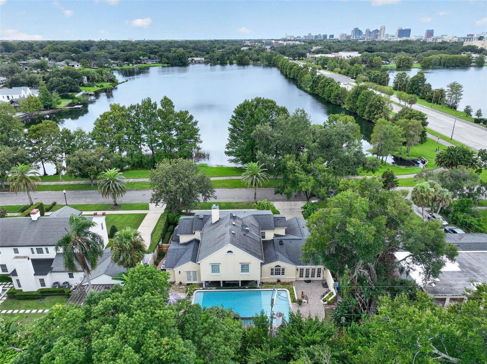 1221 DORCHESTER STREET, Orlando, FL 32803 Aerial View Lake Estelle & Downtown Orlando Skyline