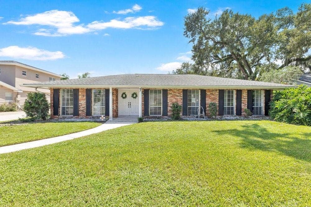460 HARBOUR ISLAND ROAD, Orlando, FL 32809