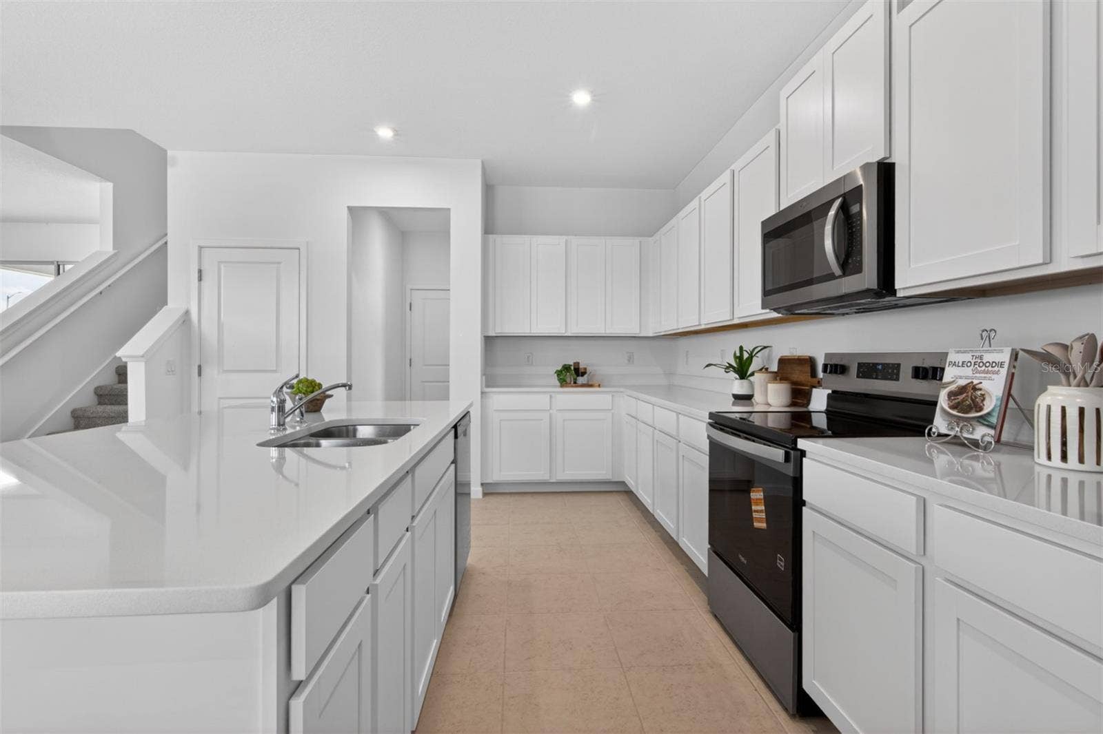 13636 SEAGRASS AVENUE, Orlando, FL 32832 Talquin Kitchen