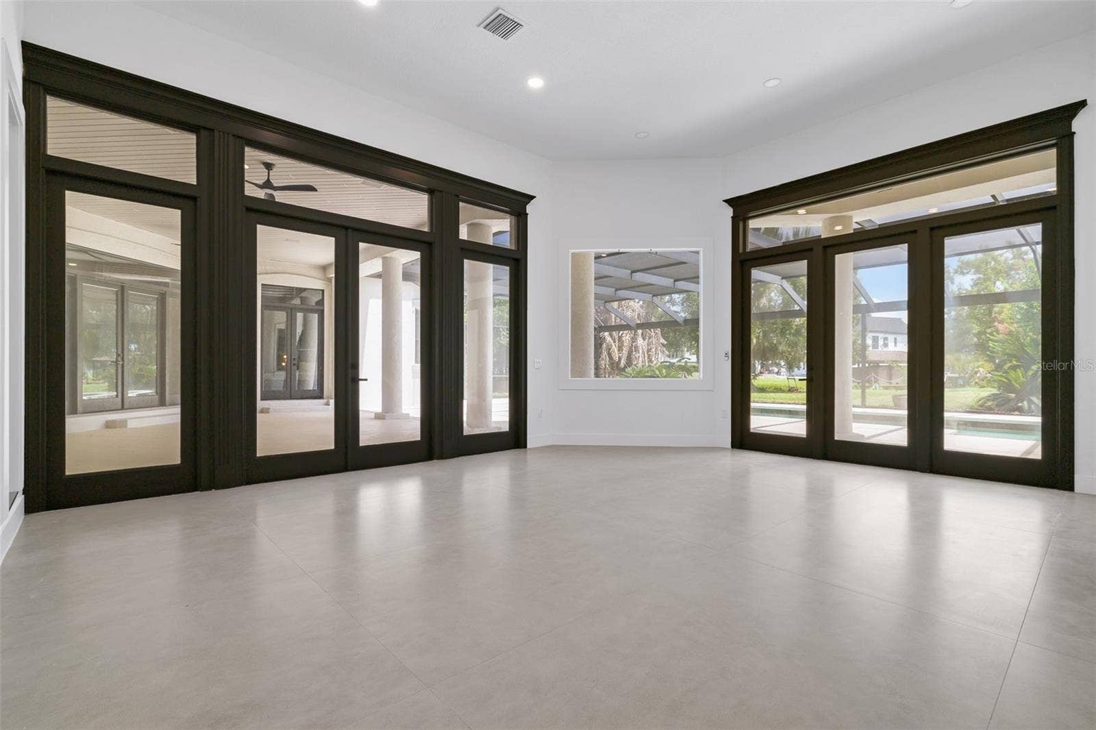 10352 BURRIS COURT, Orlando, FL 32836 10352 BURRIS COURT, Orlando, FL 32836