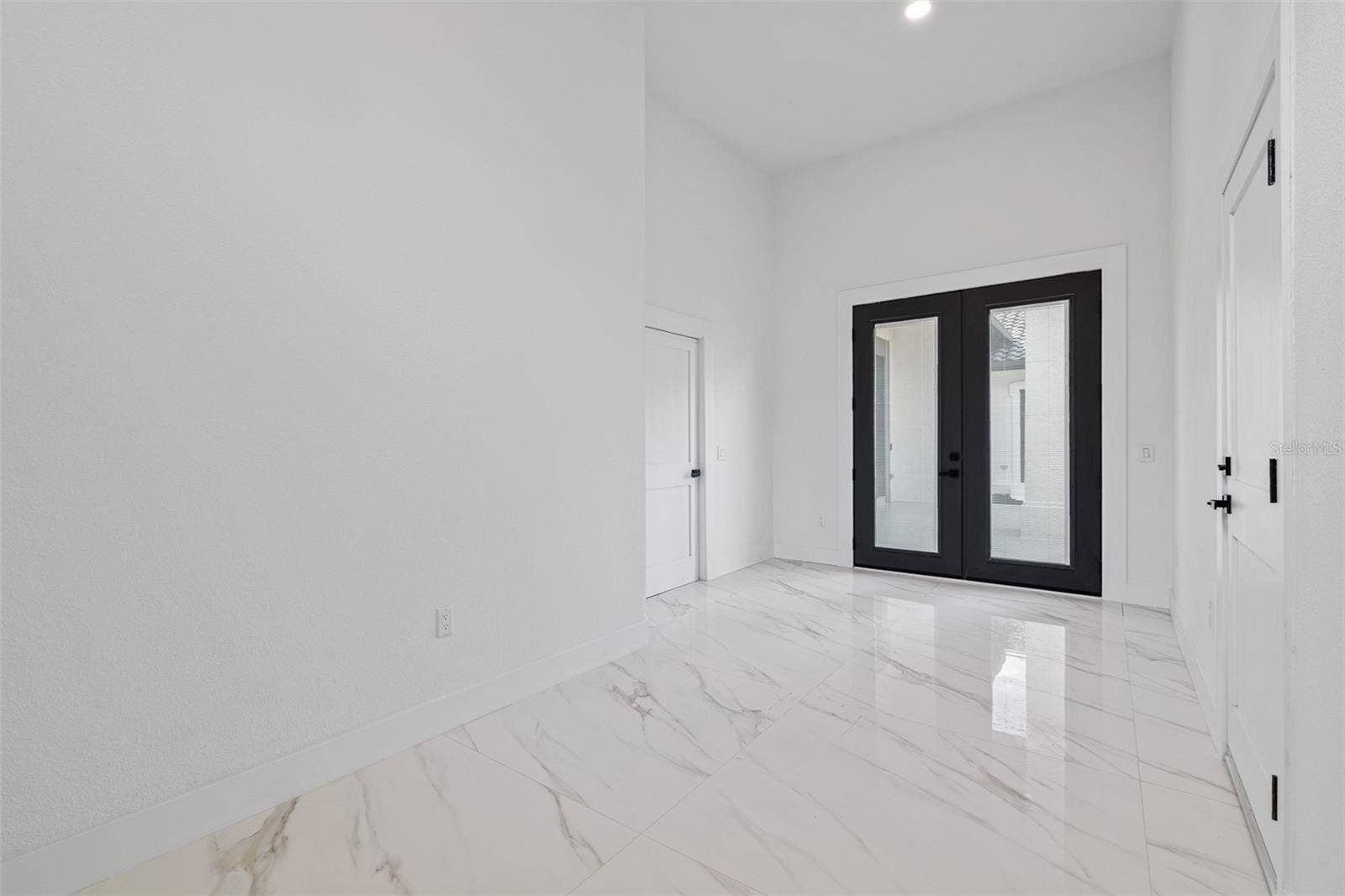 10352 BURRIS COURT, Orlando, FL 32836 10352 BURRIS COURT, Orlando, FL 32836