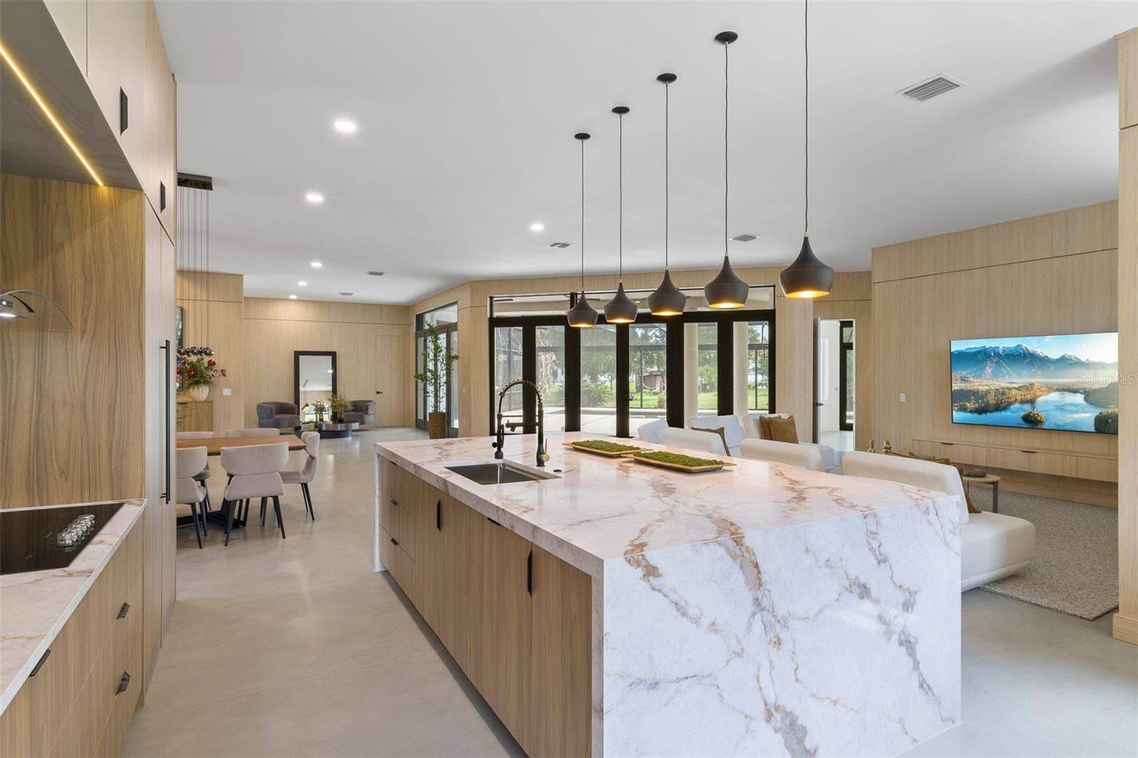10352 BURRIS COURT, Orlando, FL 32836 10352 BURRIS COURT, Orlando, FL 32836