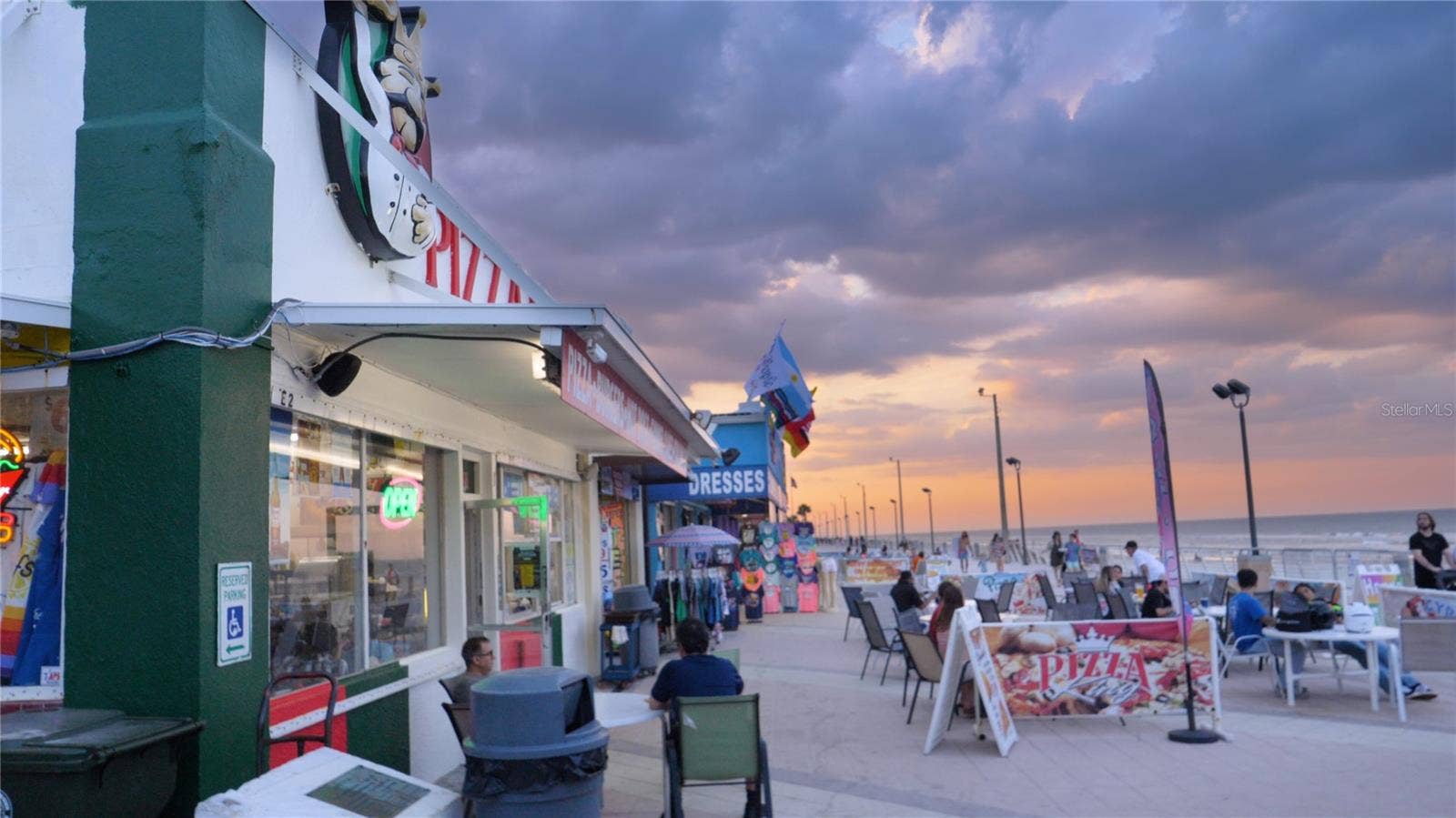 137 N HOLLYWOOD AVENUE, Daytona Beach, FL 32118