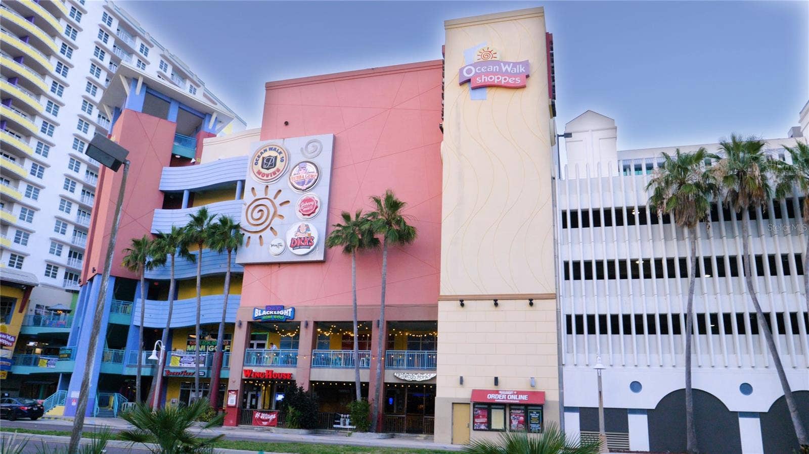 137 N HOLLYWOOD AVENUE, Daytona Beach, FL 32118