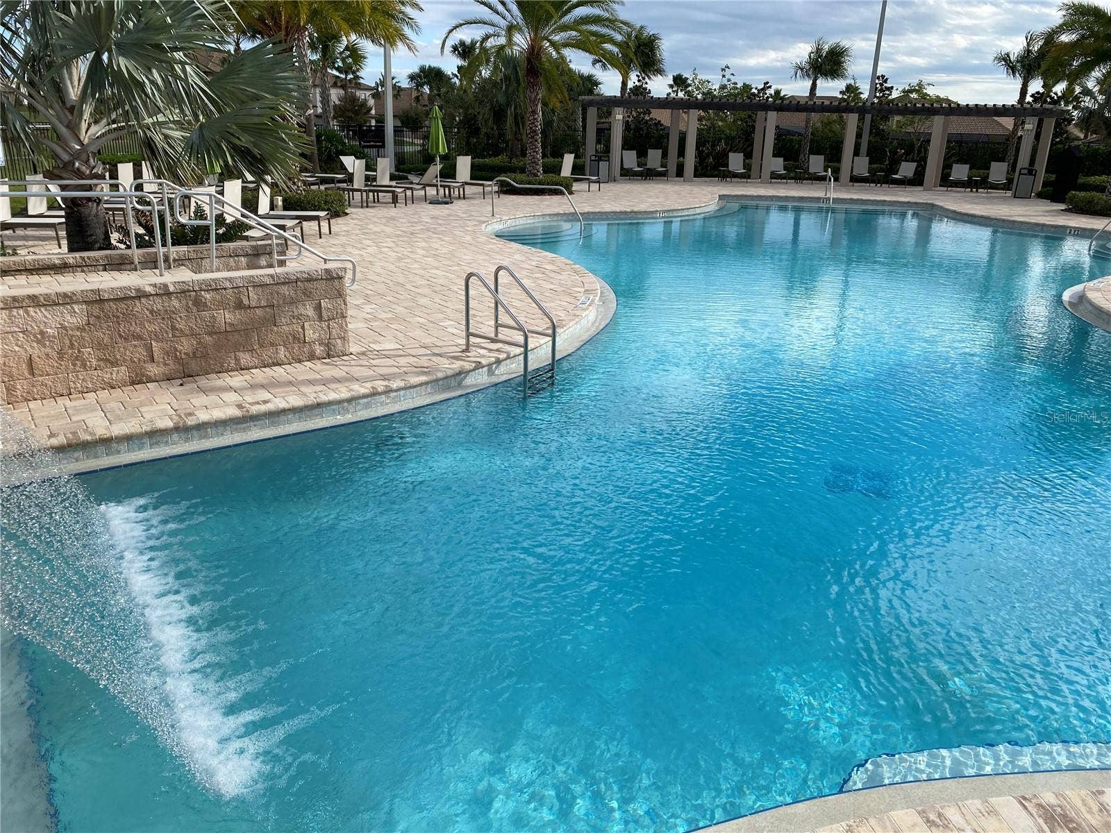 8946 FLUFFY LIE COURT, Davenport, FL 33896 Country Club pool 1