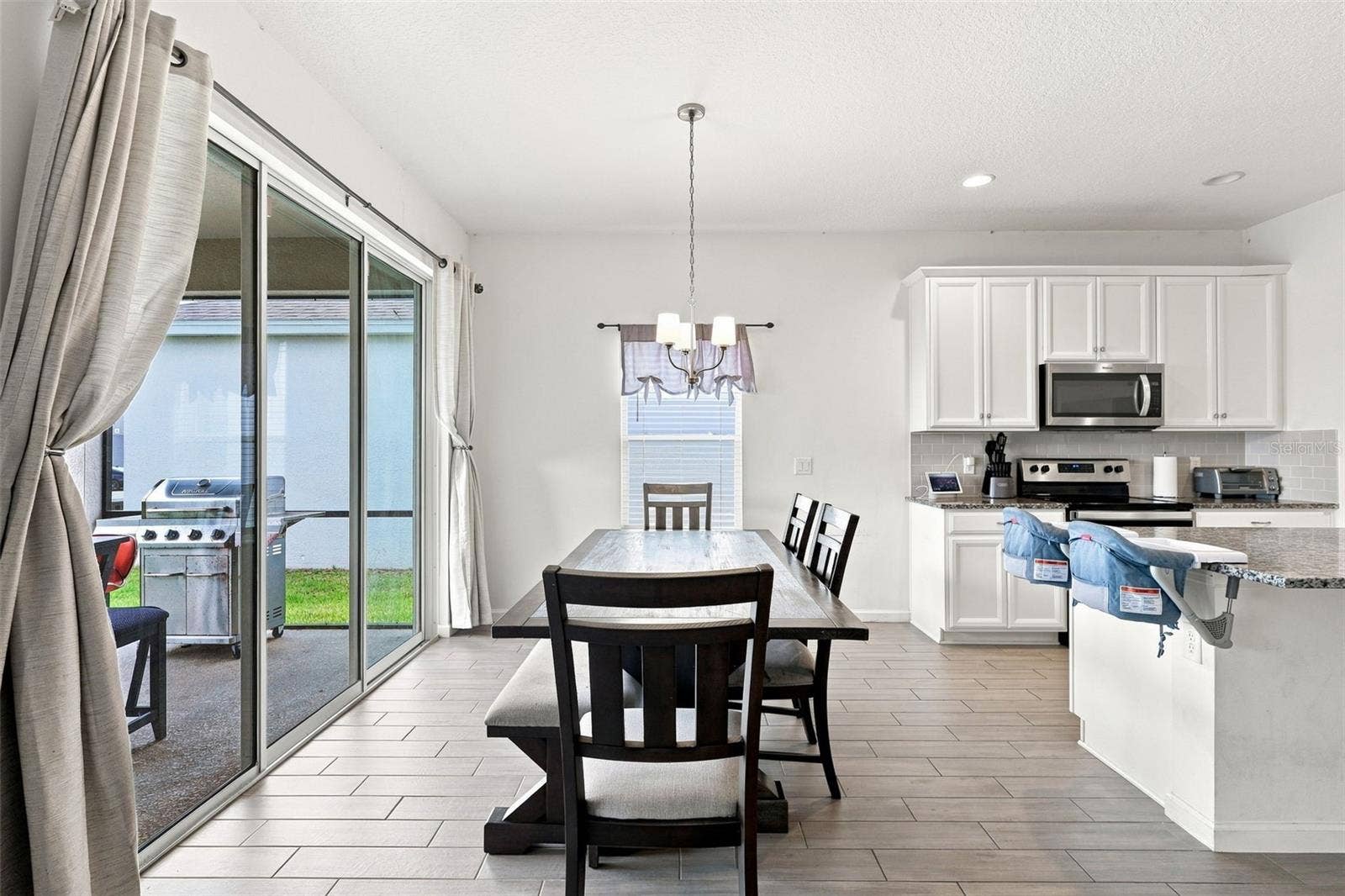 1005 CHELAN FALLS DRIVE, Deland, FL 32724 1005 CHELAN FALLS DRIVE, Deland, FL 32724