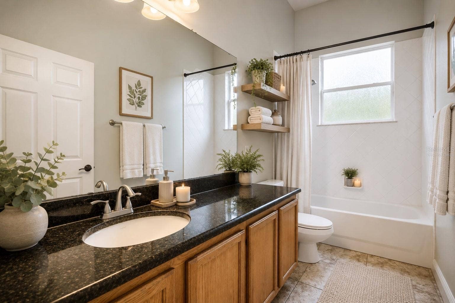 Guest BathVirtually Staged