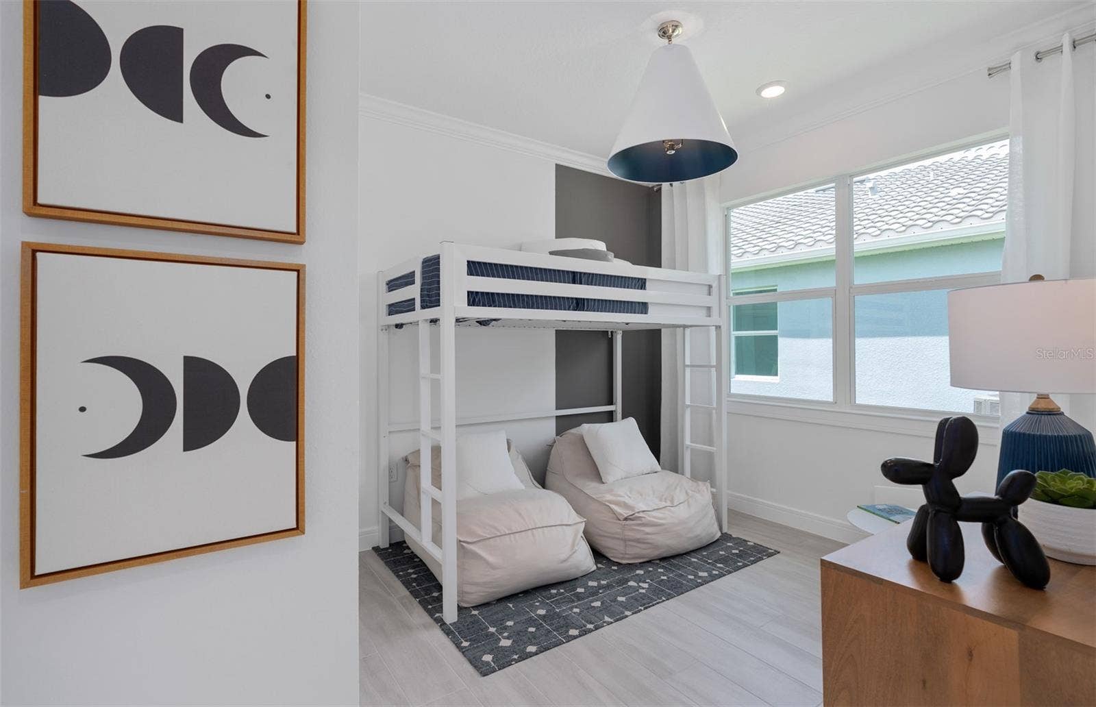 1313 ZESTY CITRUS LANE, Minneola, FL 34715 Model Home Design Only. Pictures and furnishings are for illustrative purposes only. Elevations, colors and options may vary. Furniture is for model home staging only.