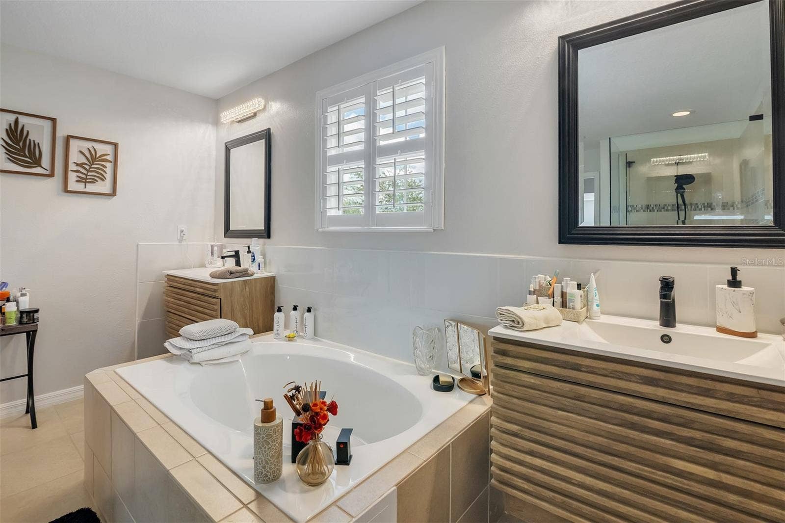 5620 MANGROVE COVE AVENUE, Winter Garden, FL 34787 5620 MANGROVE COVE AVENUE, Winter Garden, FL 34787