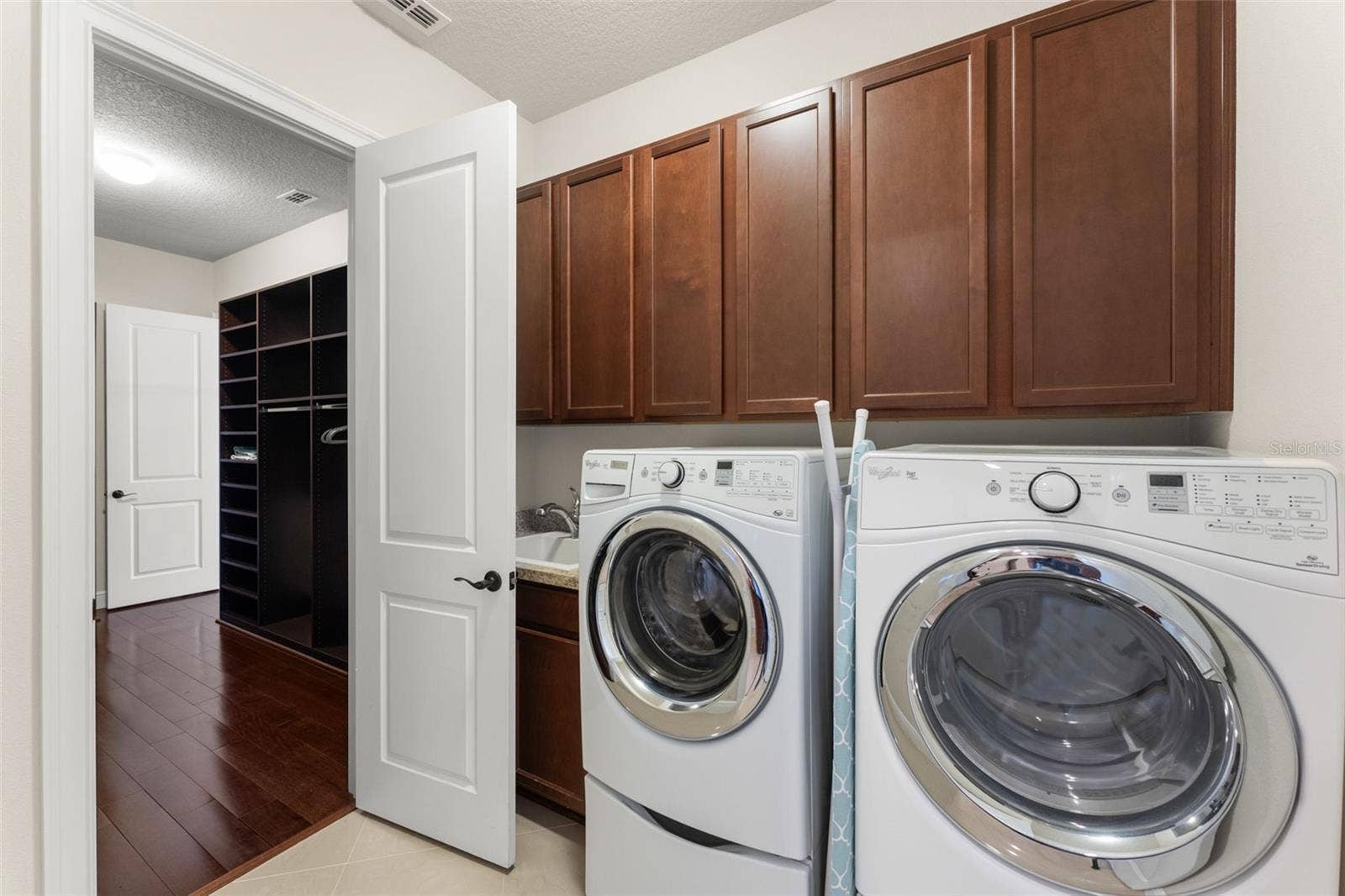 8498 MOREHOUSE DRIVE, Orlando, FL 32836 8498 MOREHOUSE DRIVE, Orlando, FL 32836