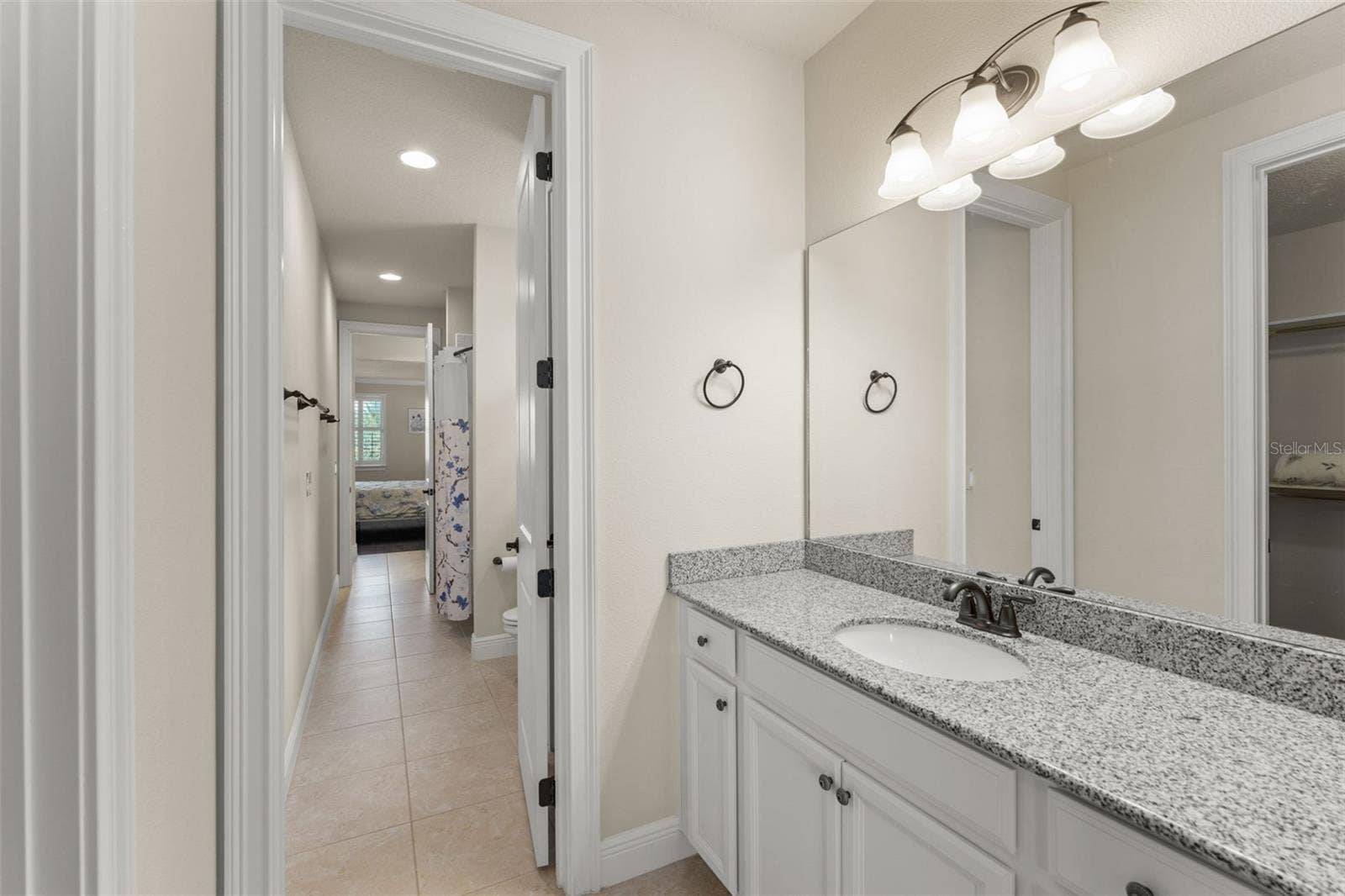 8498 MOREHOUSE DRIVE, Orlando, FL 32836 8498 MOREHOUSE DRIVE, Orlando, FL 32836