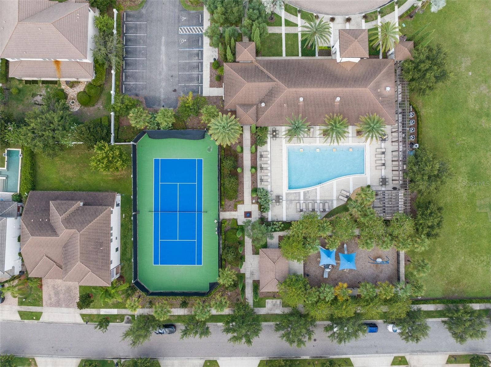 8498 MOREHOUSE DRIVE, Orlando, FL 32836 8498 MOREHOUSE DRIVE, Orlando, FL 32836