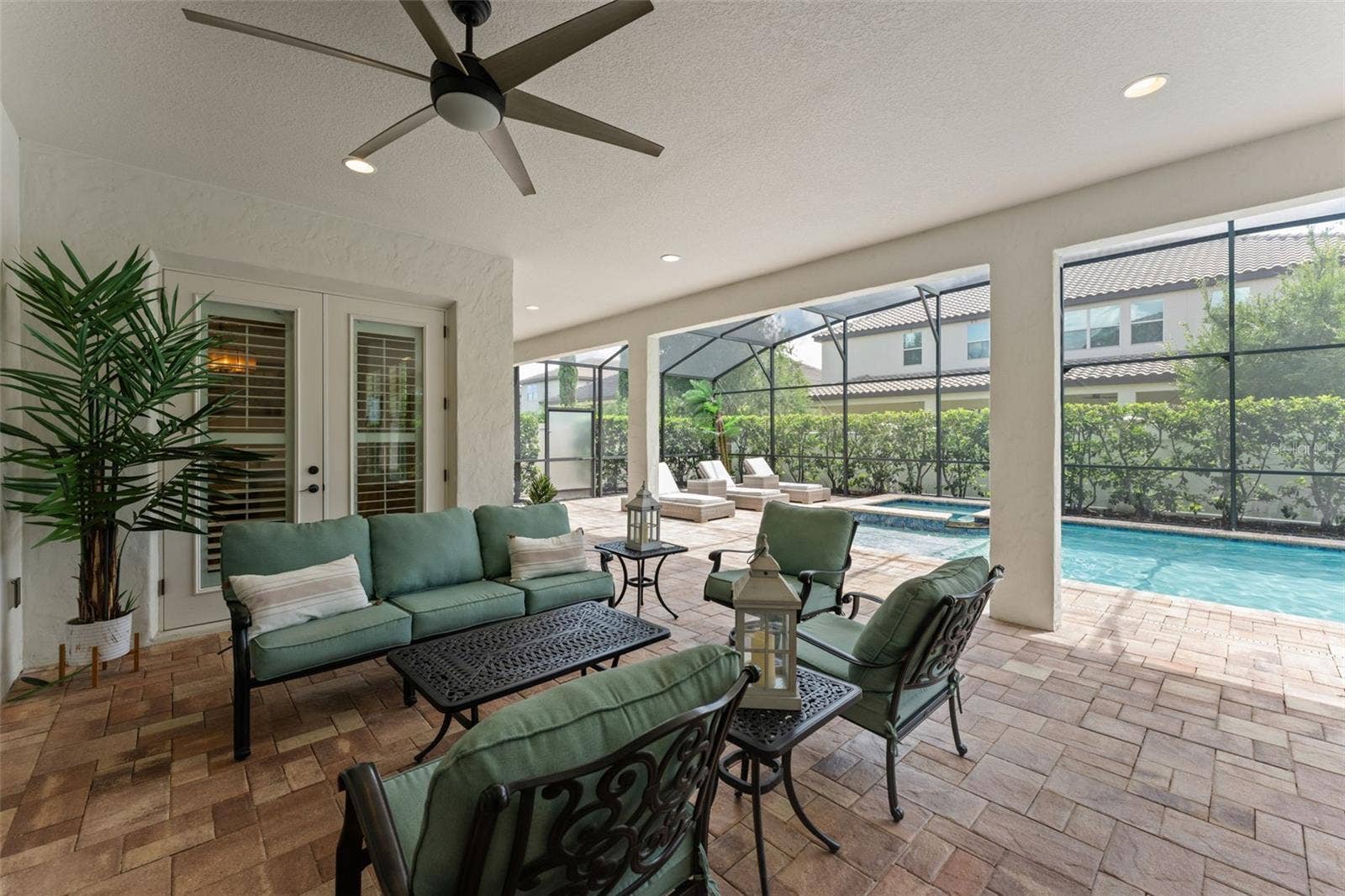 8498 MOREHOUSE DRIVE, Orlando, FL 32836 8498 MOREHOUSE DRIVE, Orlando, FL 32836