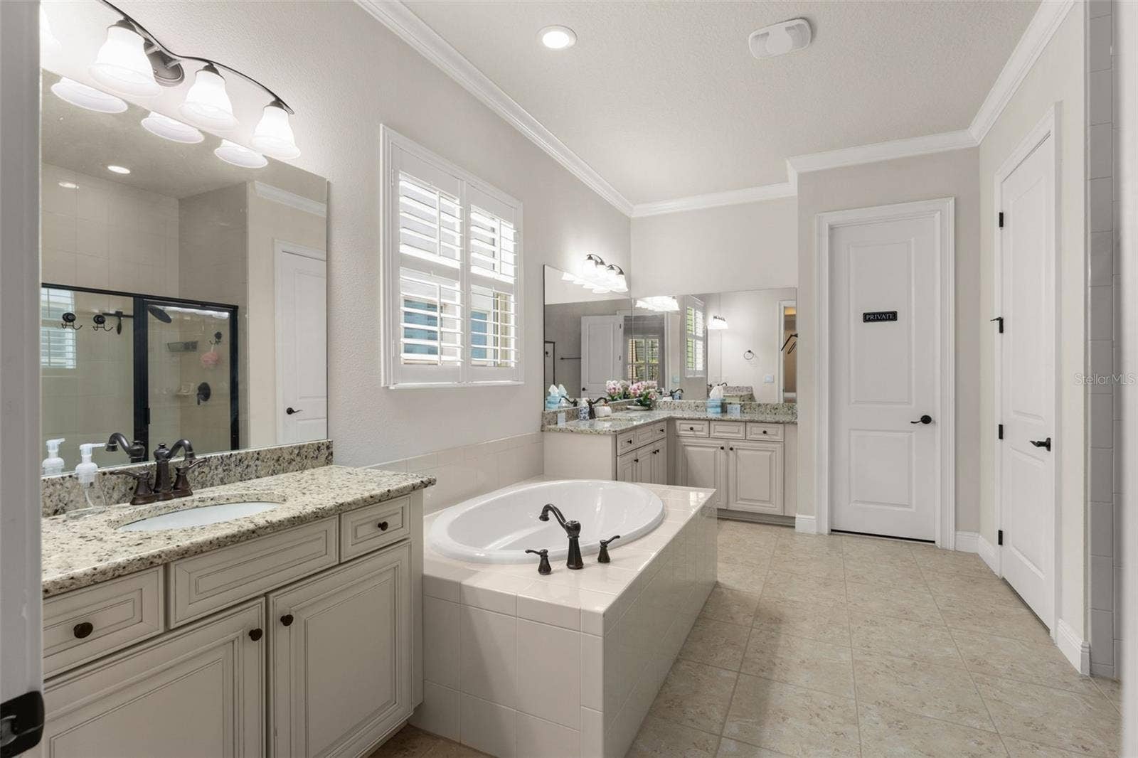 8498 MOREHOUSE DRIVE, Orlando, FL 32836 8498 MOREHOUSE DRIVE, Orlando, FL 32836