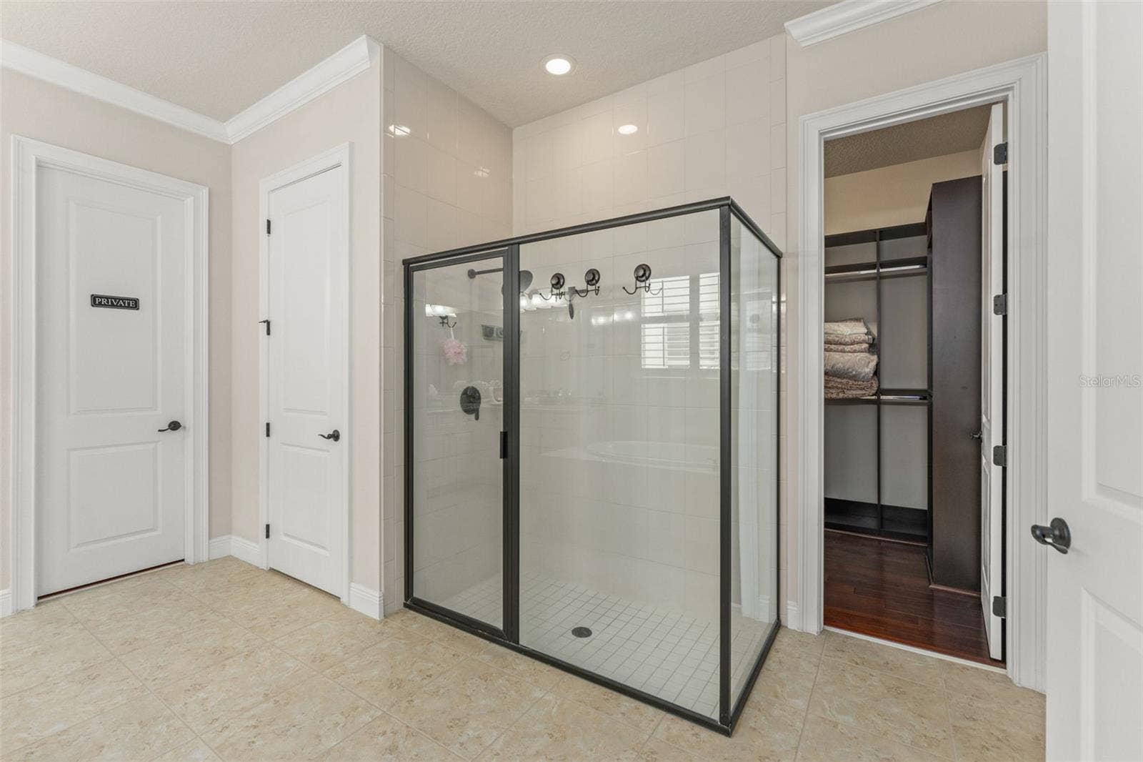 8498 MOREHOUSE DRIVE, Orlando, FL 32836 8498 MOREHOUSE DRIVE, Orlando, FL 32836