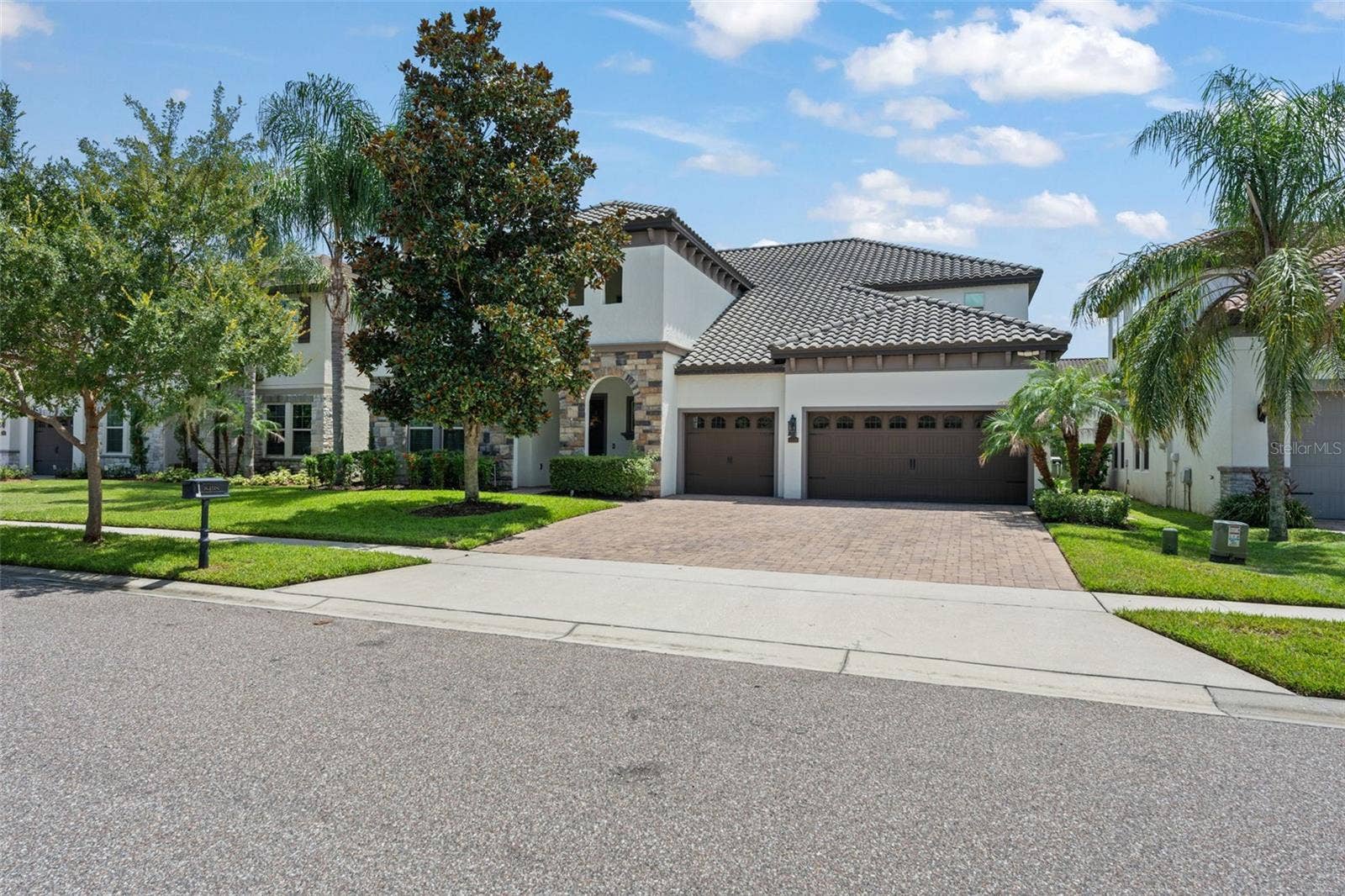 8498 MOREHOUSE DRIVE, Orlando, FL 32836 8498 MOREHOUSE DRIVE, Orlando, FL 32836