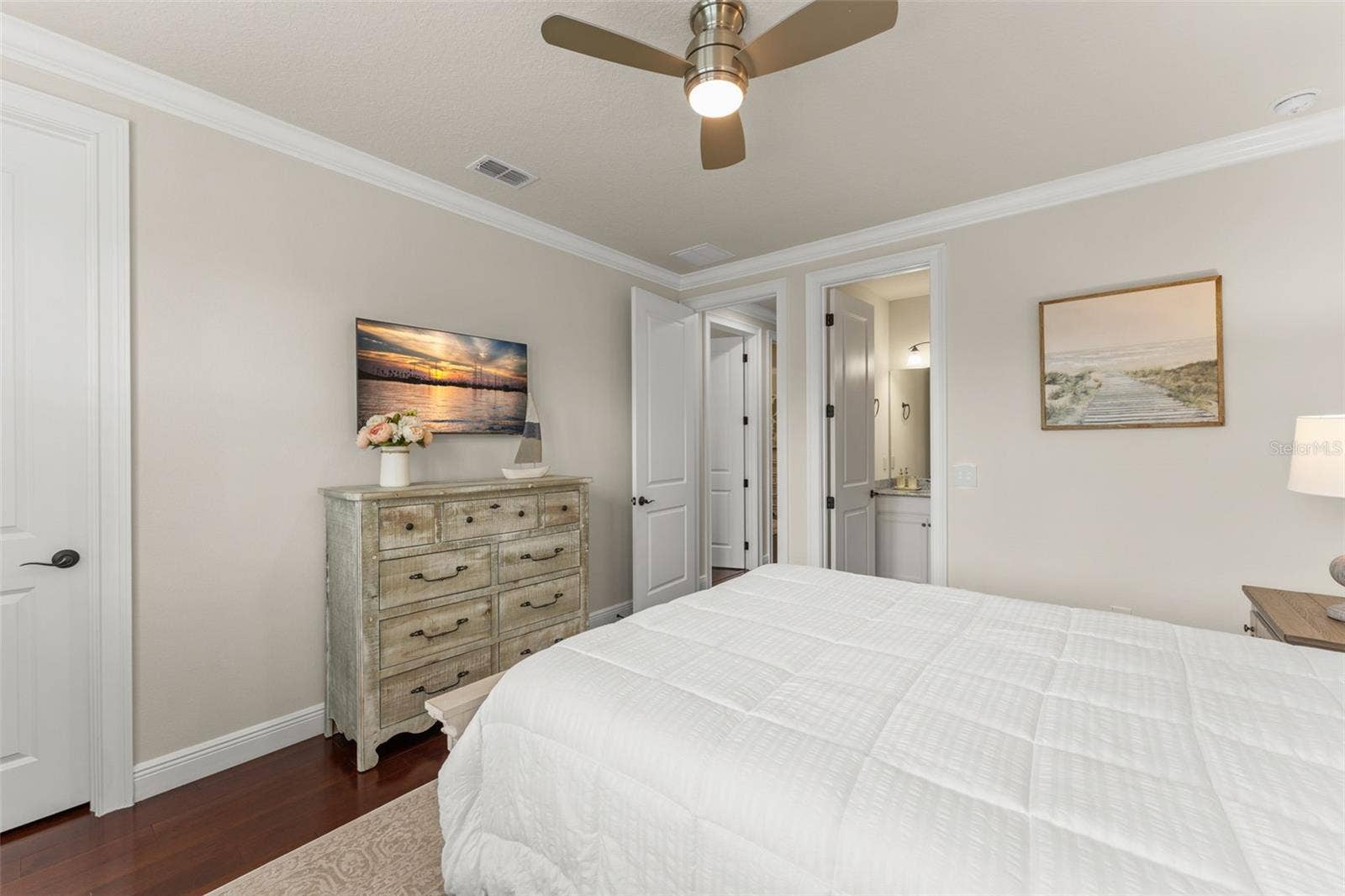 8498 MOREHOUSE DRIVE, Orlando, FL 32836 8498 MOREHOUSE DRIVE, Orlando, FL 32836