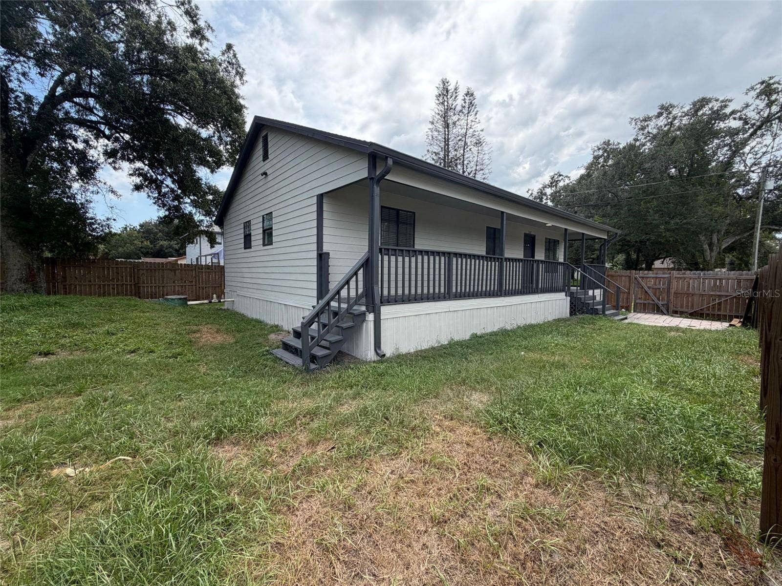 9307 8TH AVENUE, Orlando, FL 32824 9307 8TH AVENUE, Orlando, FL 32824