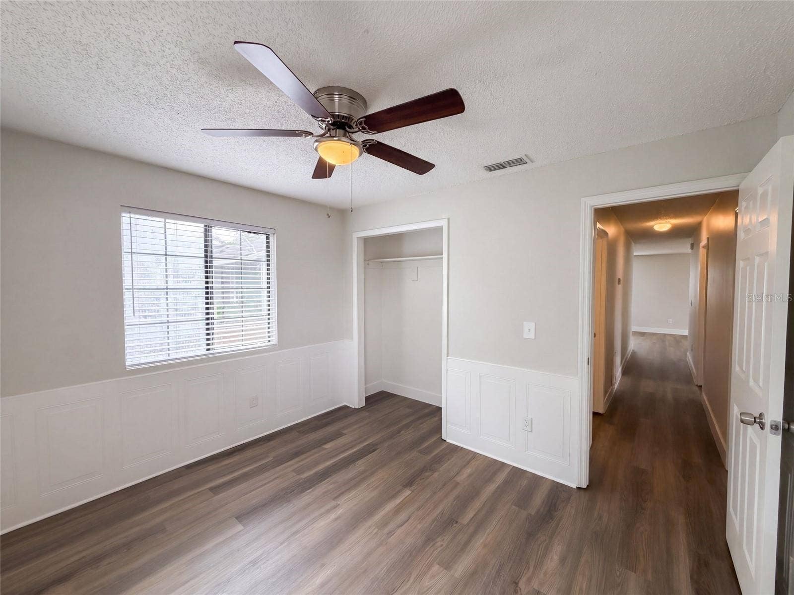 9307 8TH AVENUE, Orlando, FL 32824 9307 8TH AVENUE, Orlando, FL 32824