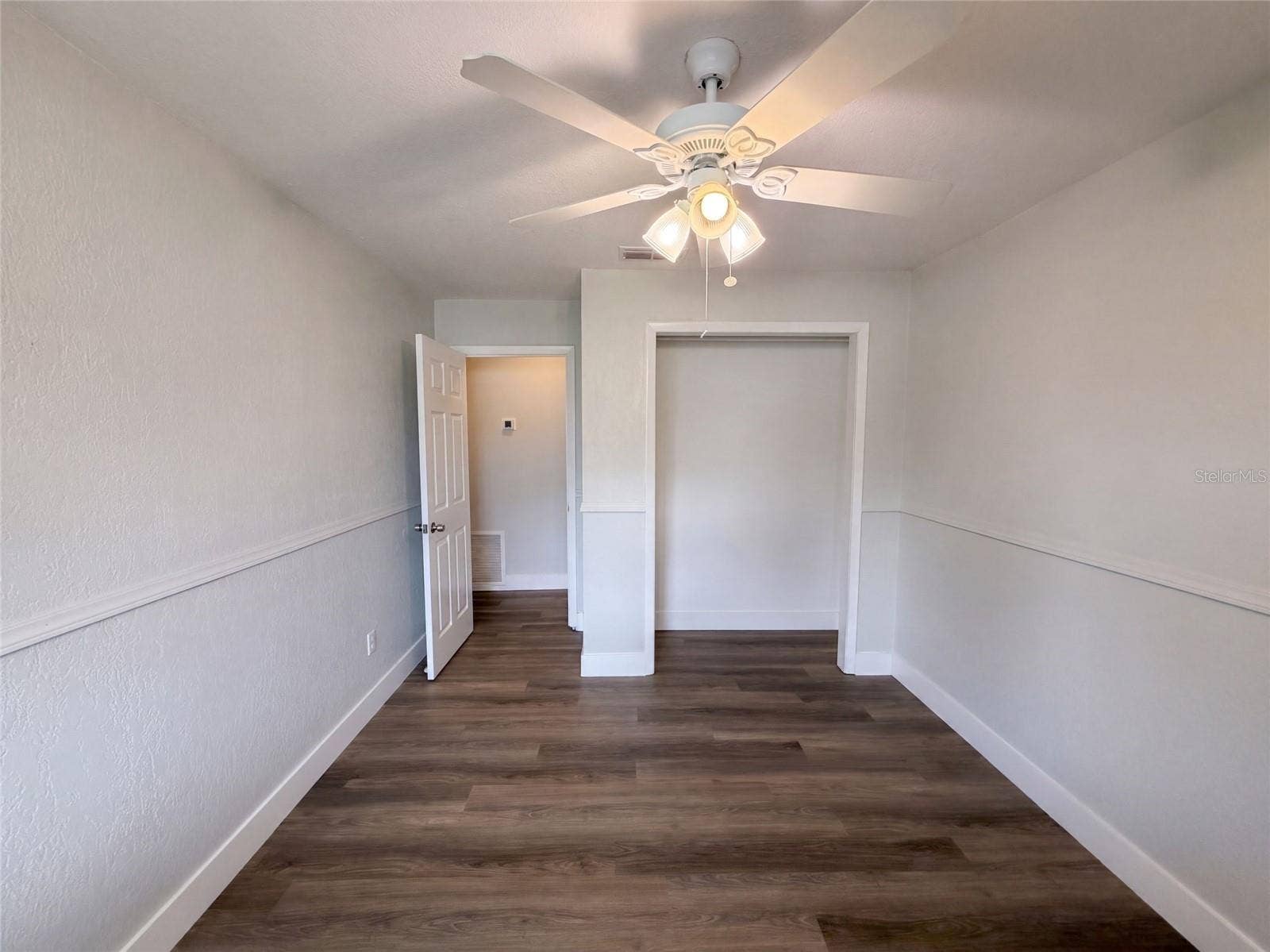 9307 8TH AVENUE, Orlando, FL 32824 9307 8TH AVENUE, Orlando, FL 32824