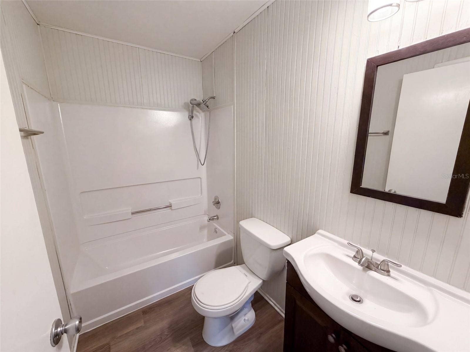 9307 8TH AVENUE, Orlando, FL 32824 9307 8TH AVENUE, Orlando, FL 32824