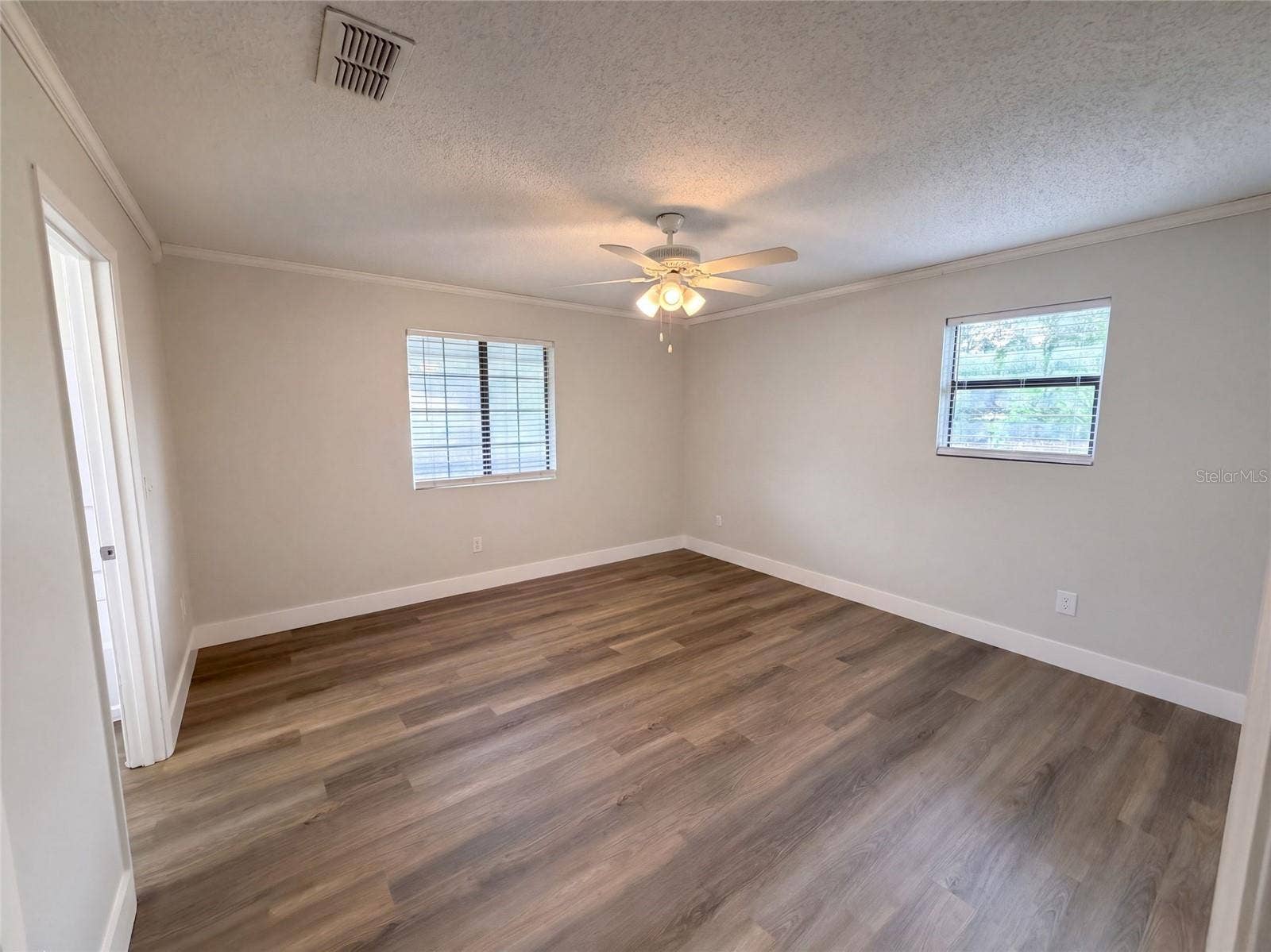 9307 8TH AVENUE, Orlando, FL 32824 9307 8TH AVENUE, Orlando, FL 32824