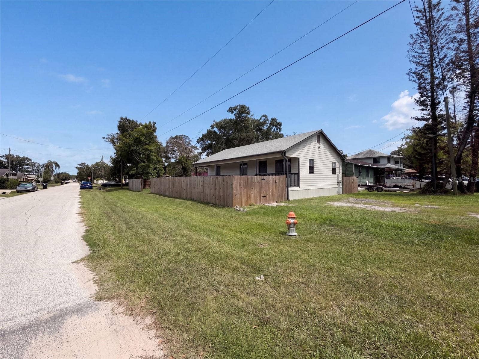 9307 8TH AVENUE, Orlando, FL 32824 9307 8TH AVENUE, Orlando, FL 32824