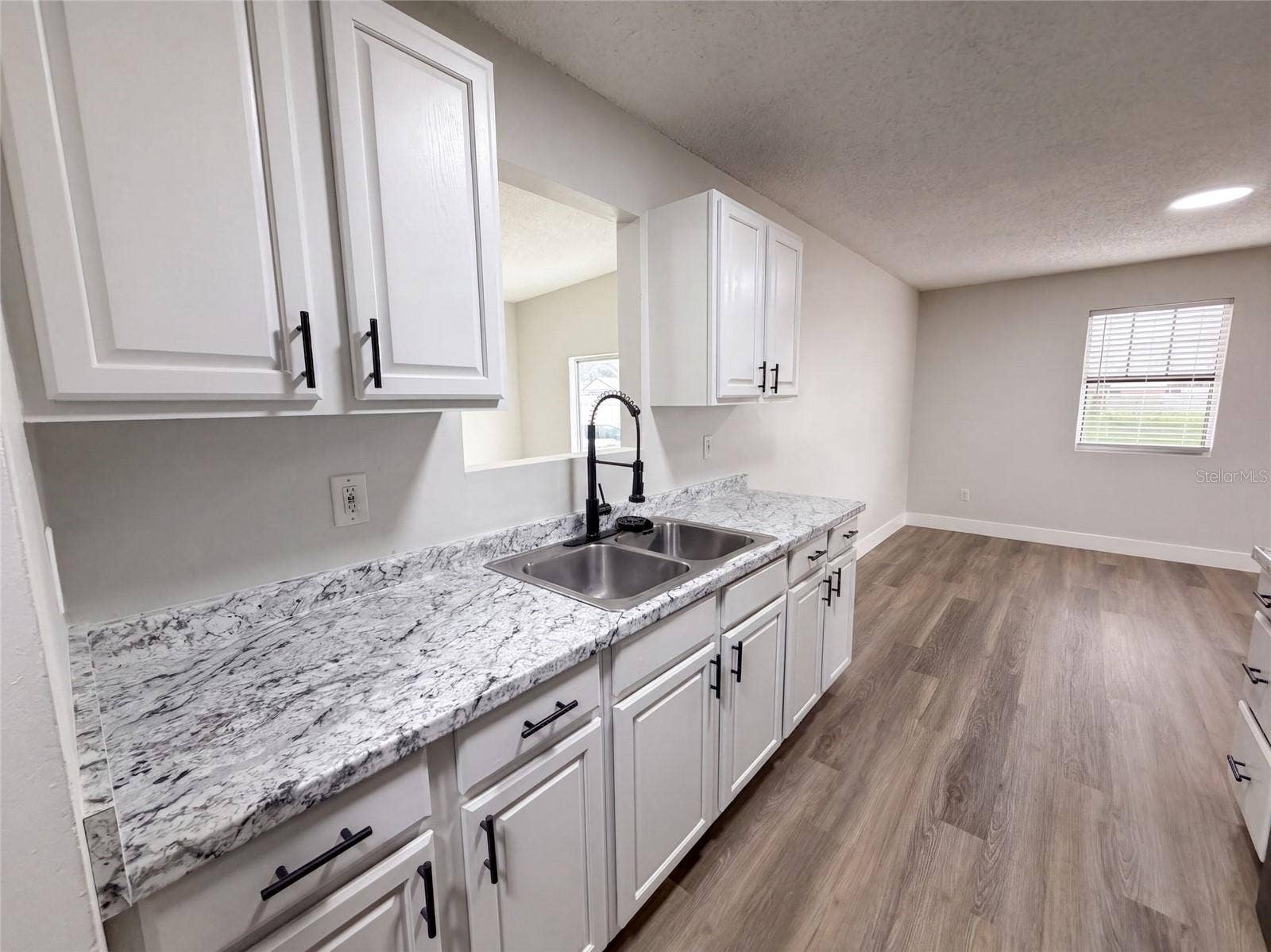 9307 8TH AVENUE, Orlando, FL 32824 9307 8TH AVENUE, Orlando, FL 32824