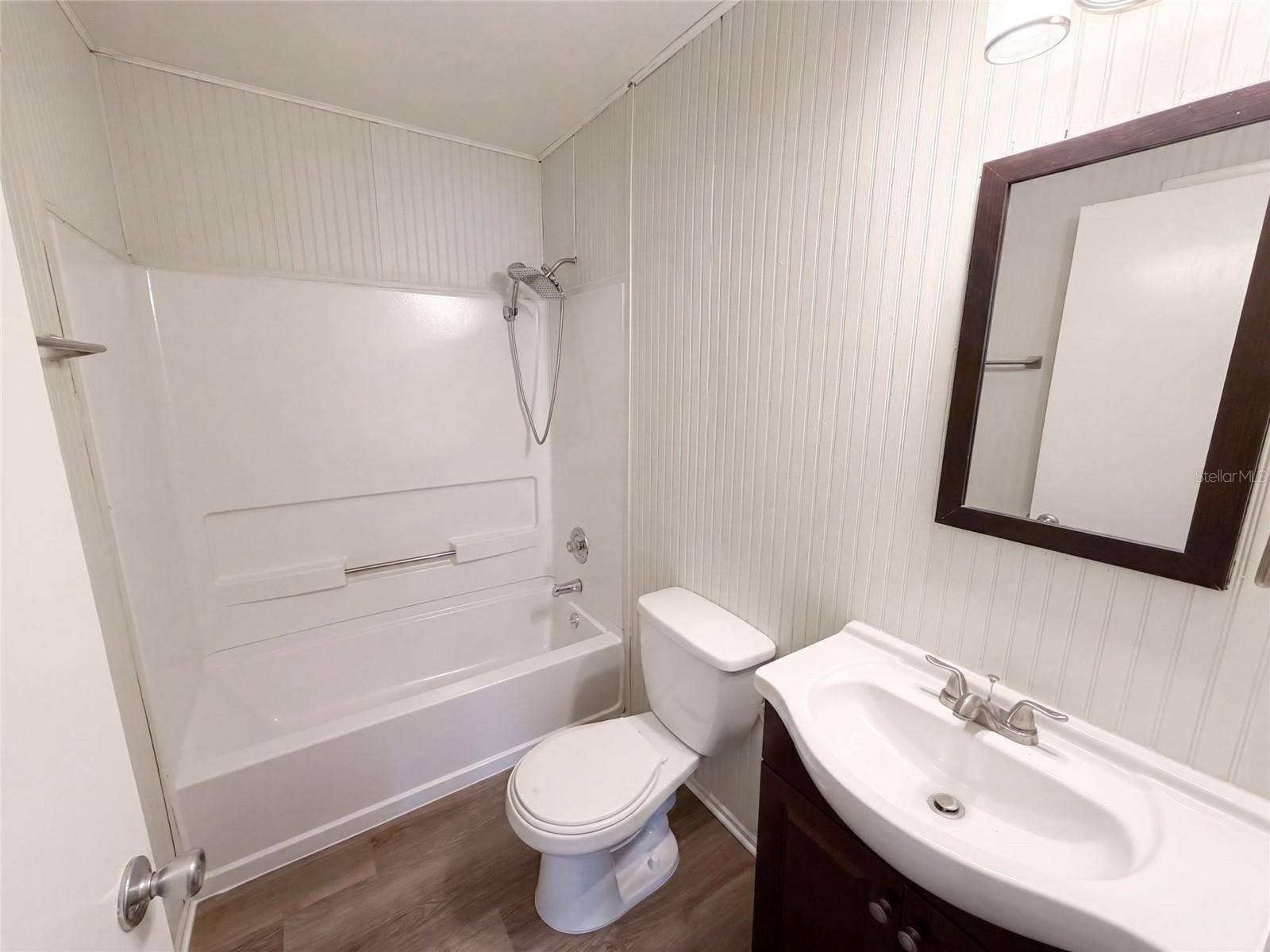 9307 8TH AVENUE, Orlando, FL 32824 9307 8TH AVENUE, Orlando, FL 32824