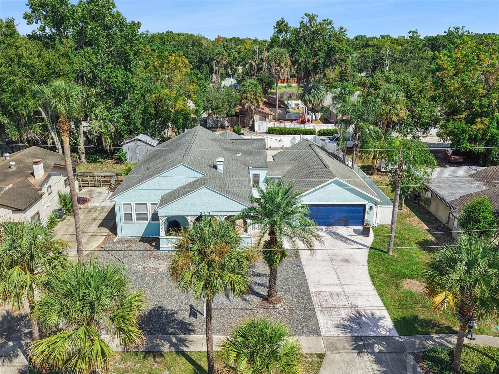 317 E MAIN STREET, Tavares, FL 32778