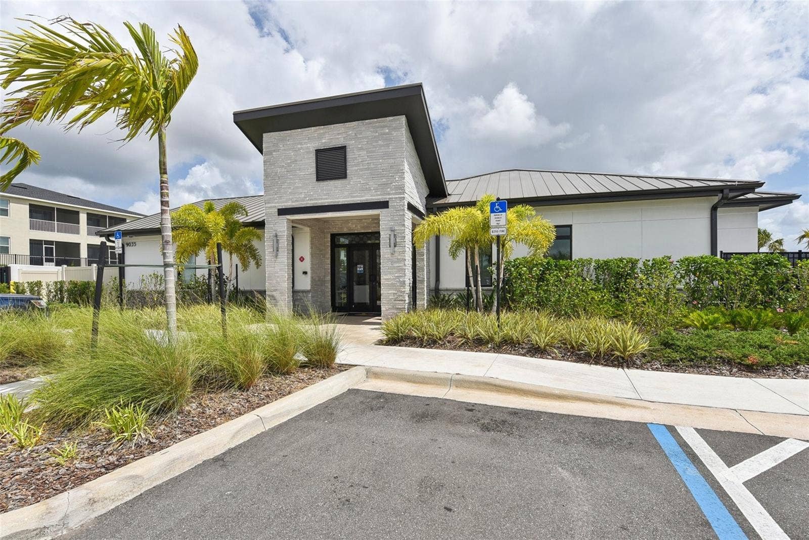 9266 SOMMERSET HILLS DRIVE, Davenport, FL 33896 9266 SOMMERSET HILLS DRIVE, Davenport, FL 33896