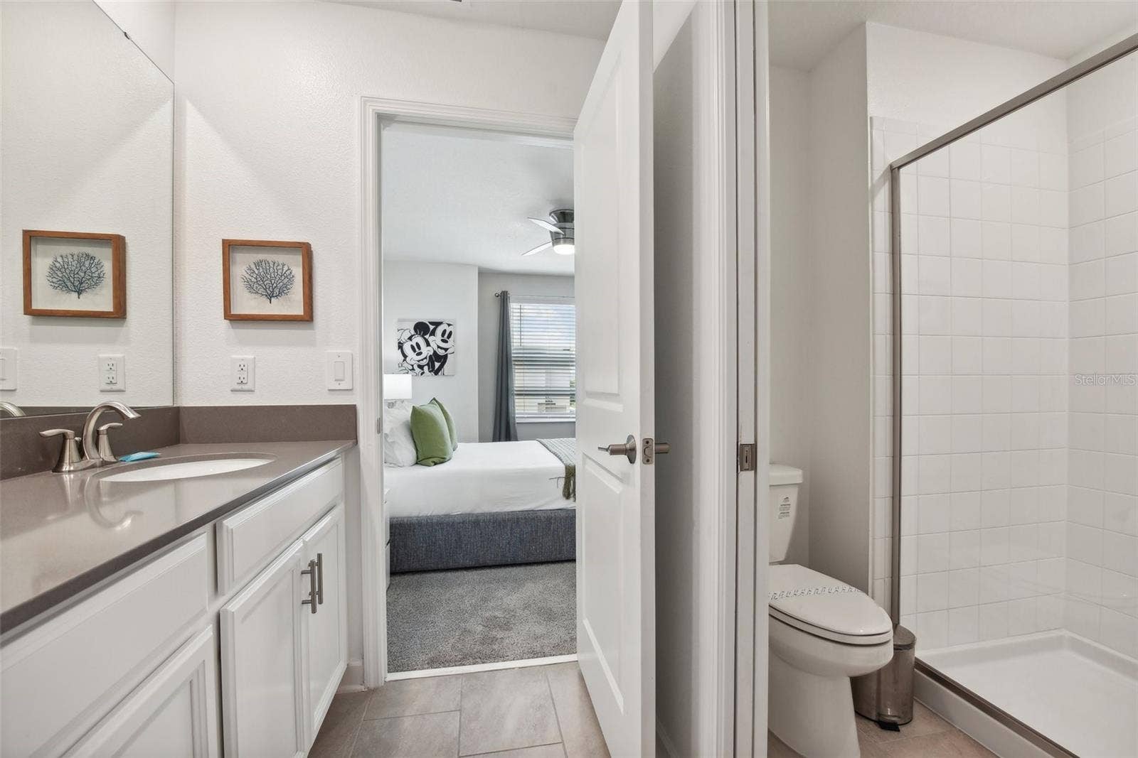 9266 SOMMERSET HILLS DRIVE, Davenport, FL 33896 Jack and Jill bath