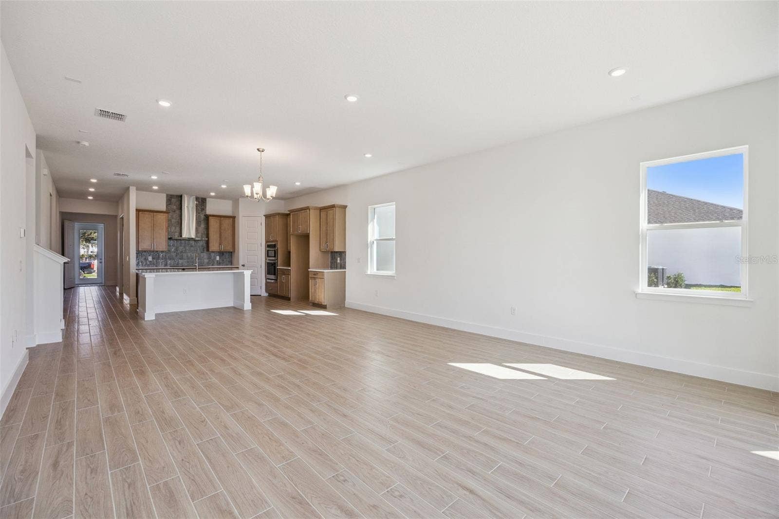 17428 HONEYBELL TANGELO COURT, Winter Garden, FL 34787 Living Room