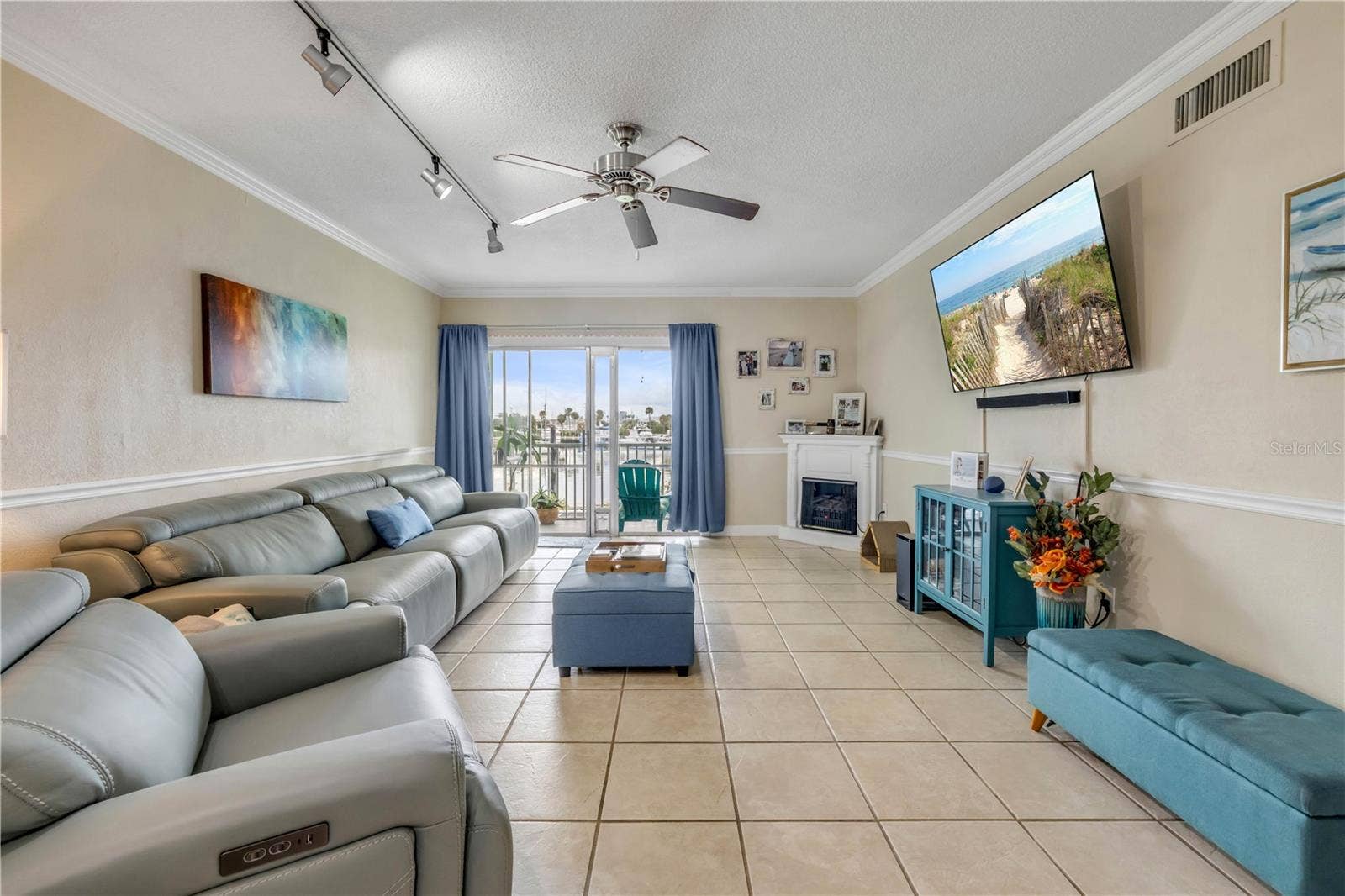 715 S BEACH STREET, #214D, Daytona Beach, FL 32114 715 S BEACH STREET, #214D, Daytona Beach, FL 32114