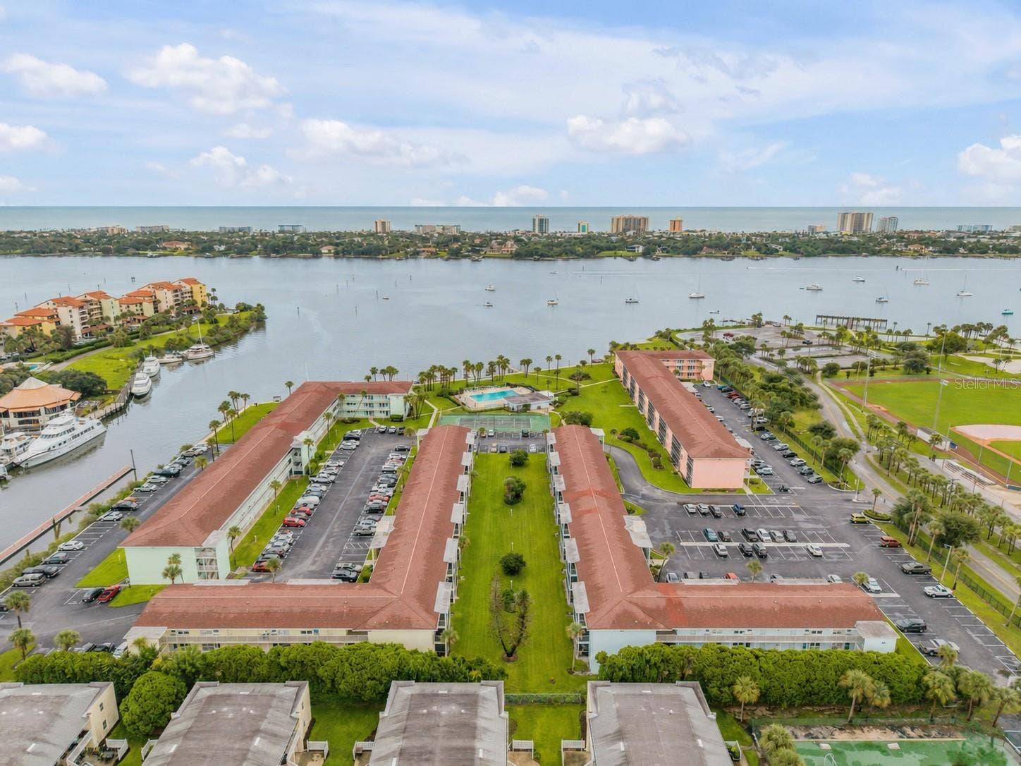 715 S BEACH STREET, #214D, Daytona Beach, FL 32114 715 S BEACH STREET, #214D, Daytona Beach, FL 32114