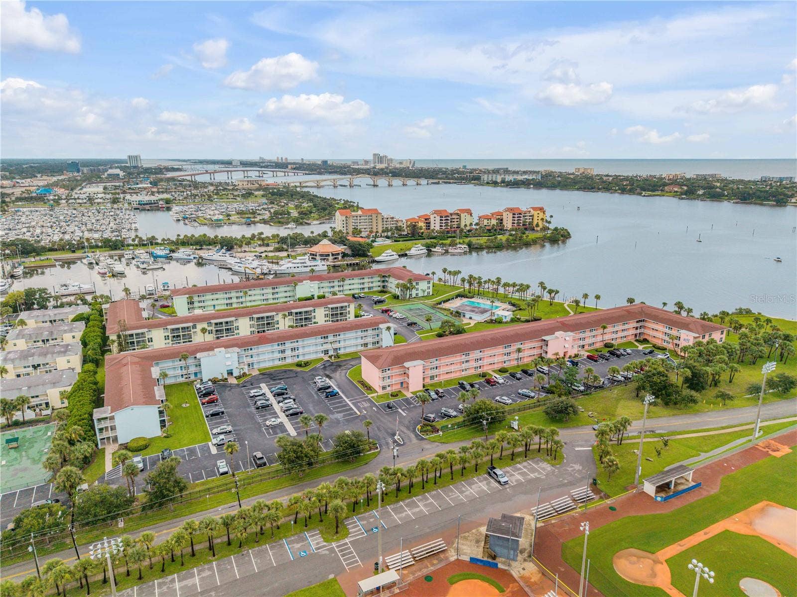 715 S BEACH STREET, #214D, Daytona Beach, FL 32114 715 S BEACH STREET, #214D, Daytona Beach, FL 32114