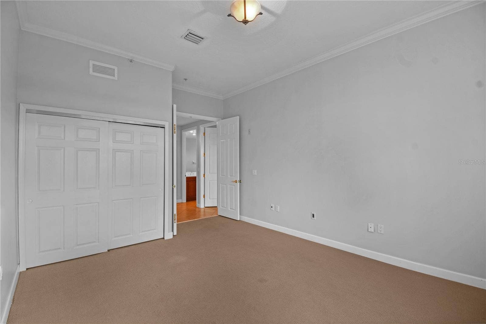 8749 THE ESPLANADE, #24, Orlando, FL 32836 8749 THE ESPLANADE, #24, Orlando, FL 32836