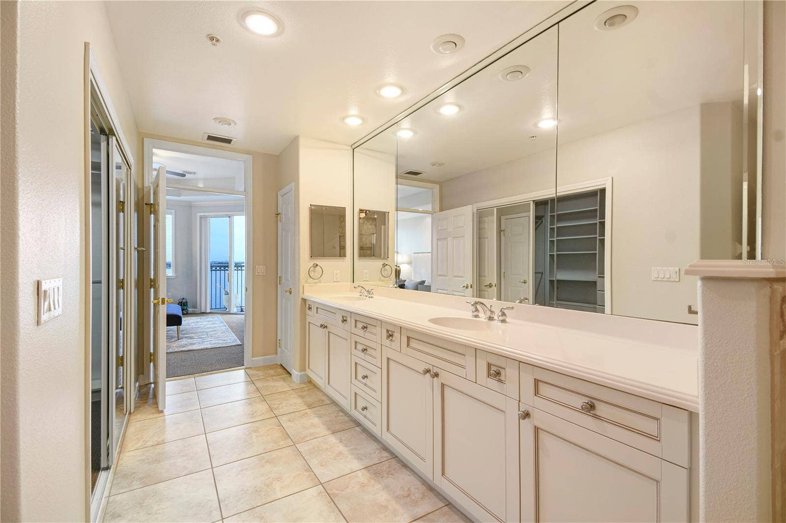 8749 THE ESPLANADE, #24, Orlando, FL 32836 8749 THE ESPLANADE, #24, Orlando, FL 32836